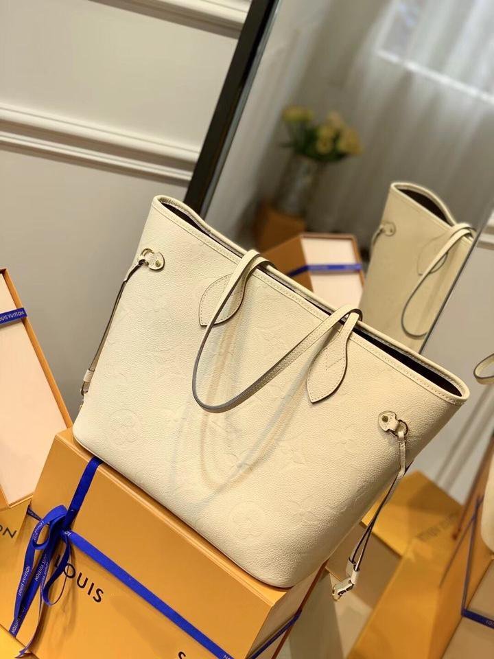 NEVERFULL MM 32 CREAM EMBOSSED COWHIDE LEATHER - Image 5