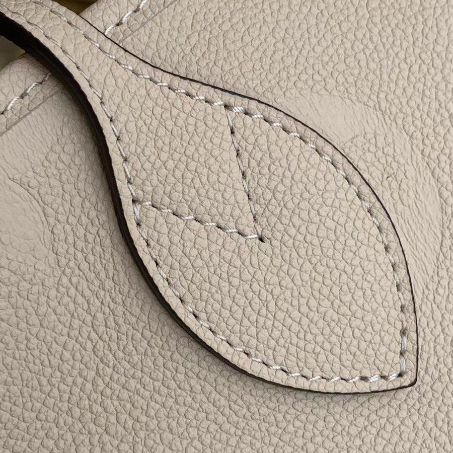 NEVERFULL MM 32 CREAM EMBOSSED COWHIDE LEATHER - Image 4