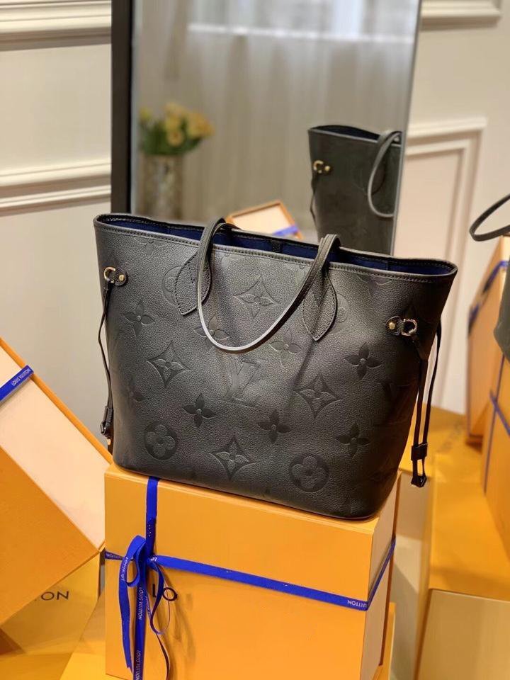 NEVERFULL MM 32 BLACK EMBOSSED COWHIDE LEATHER - Image 2