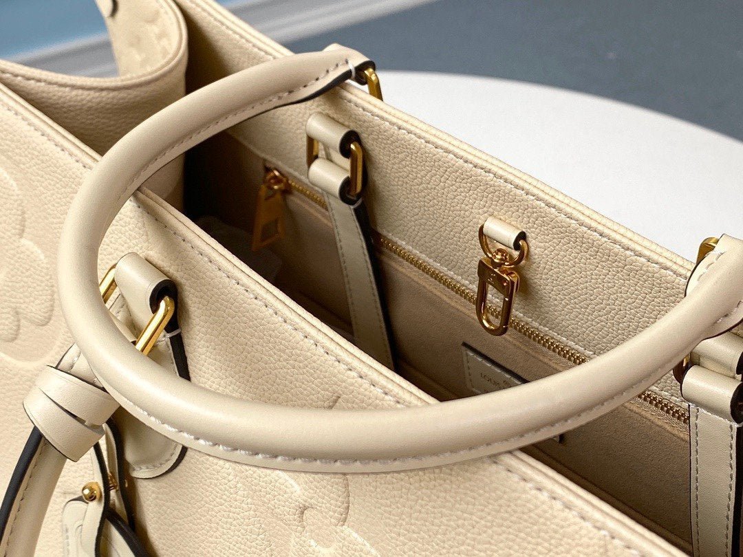 ONTHEGO GM 41 CREAM MONOGRAM EMPREINTE GIANT CANVAS - Image 5