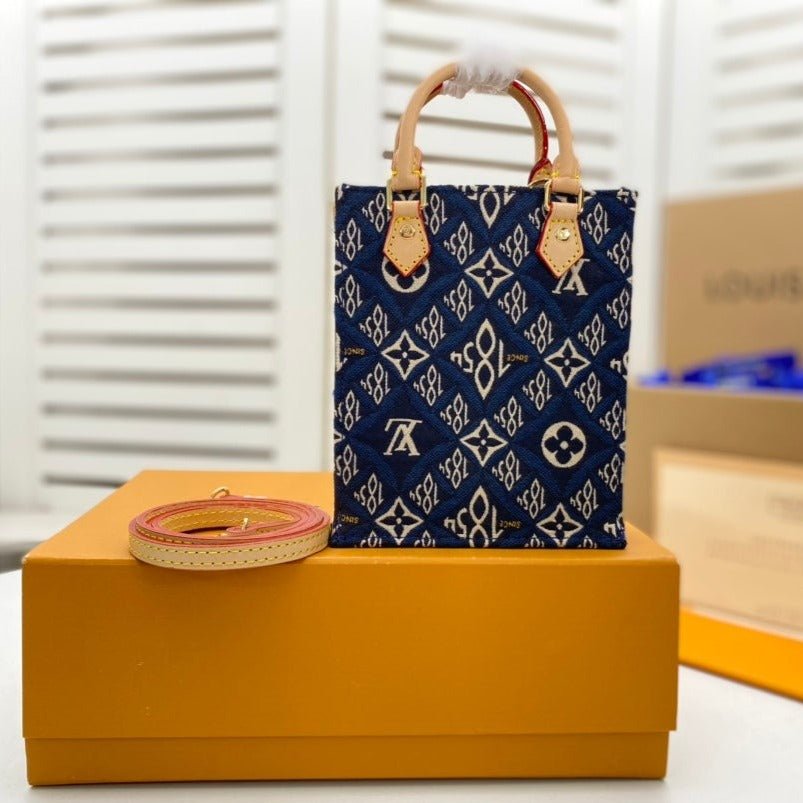 PETIT SAC PLAT BLUE MONOGRAM SINCE 1854 TEXTILE - Image 2