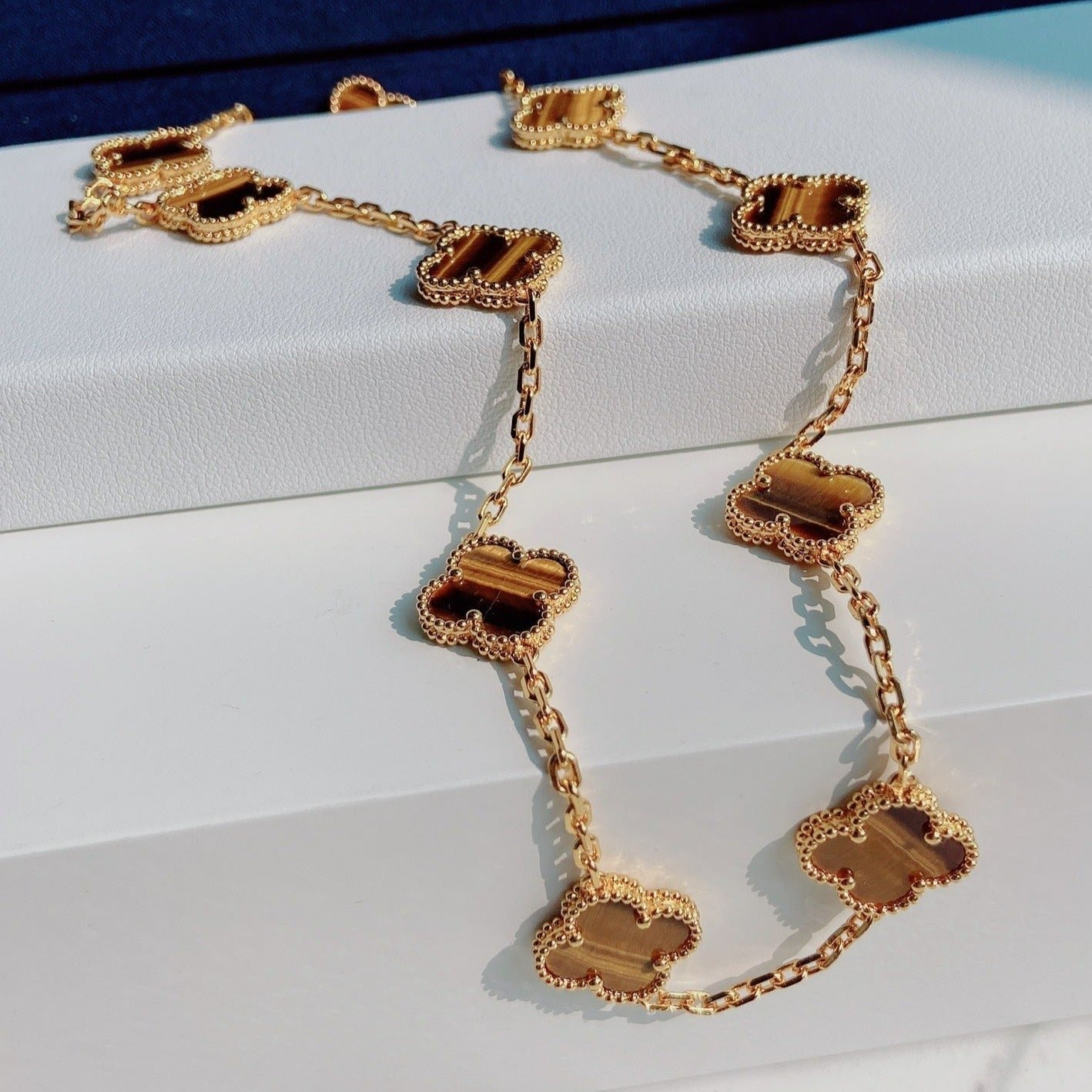 VINTAGE TIGER EYE NECKLACE 10 MOTIFS GOLD - Image 6