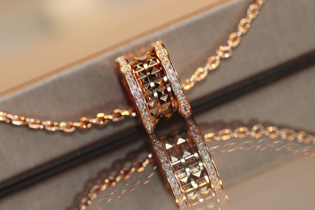 ZERO 1 ROCK PEDANT PINK GOLD NECKLACE - Image 5