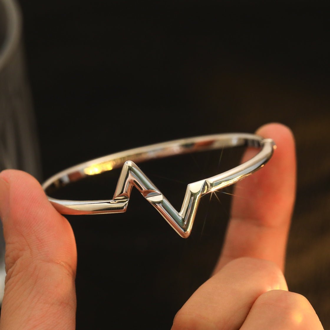 VOLTE UPSITE DOWN BRACELET - Image 6