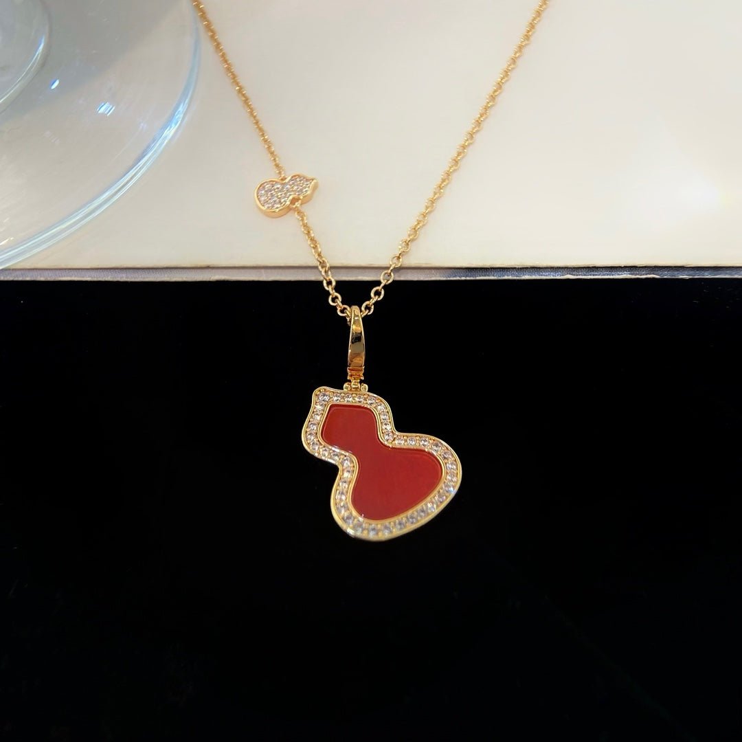 WULU 2 MOTIF CARNELIAN PINK GOLD NECKLACE - Image 5