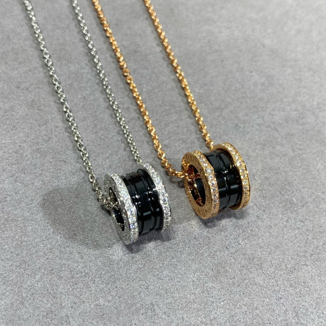 ZERO 1 DIAMOND CERAMIC NECKLACE - Image 5