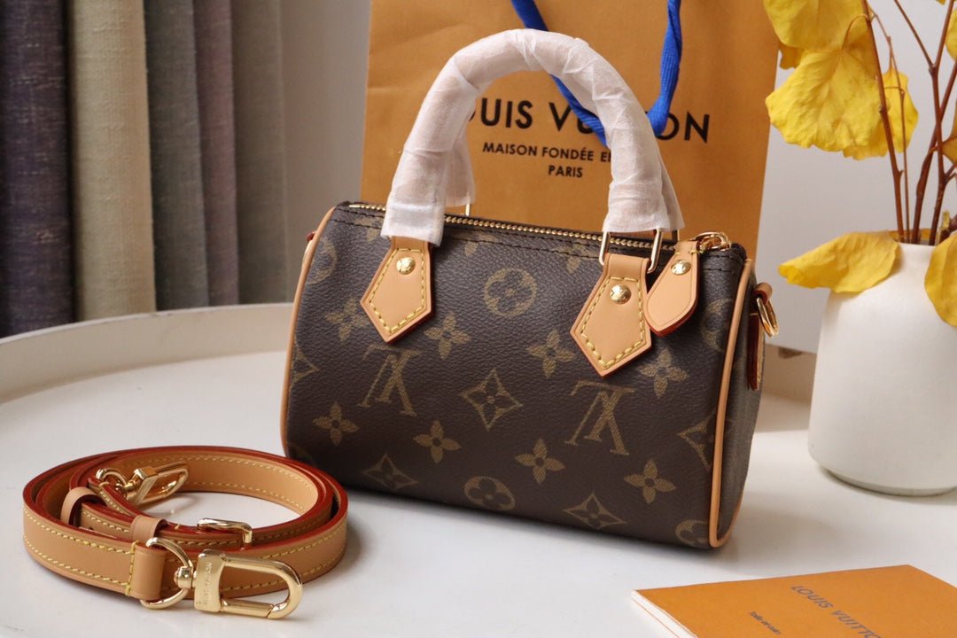 VIVIENNE 16 NANO SPEEDY CANVAS MONOGRAM - Image 3