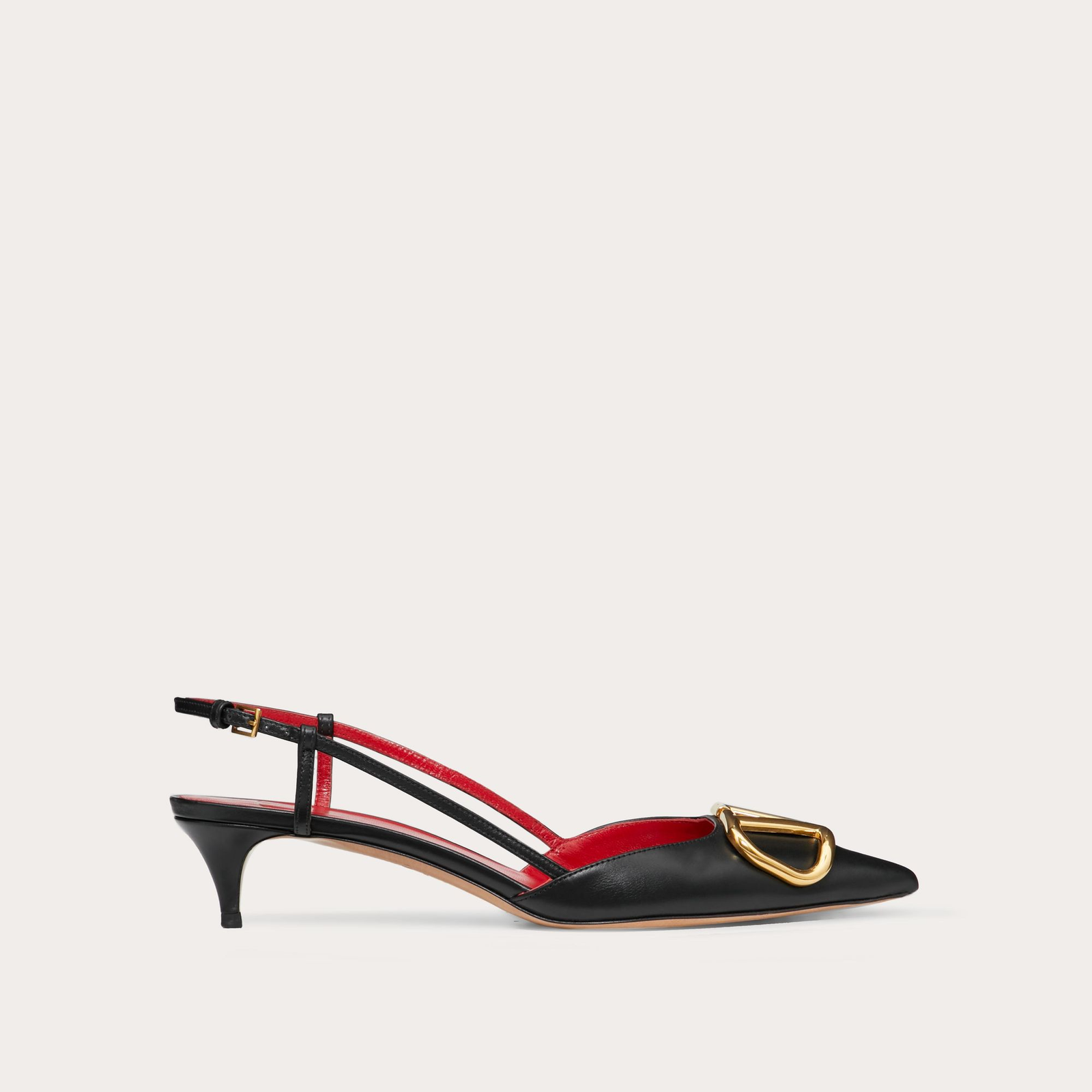 VLOGO SIGNATURE BLACK CALFSKIN SLINGBACK PUMP - Image 2