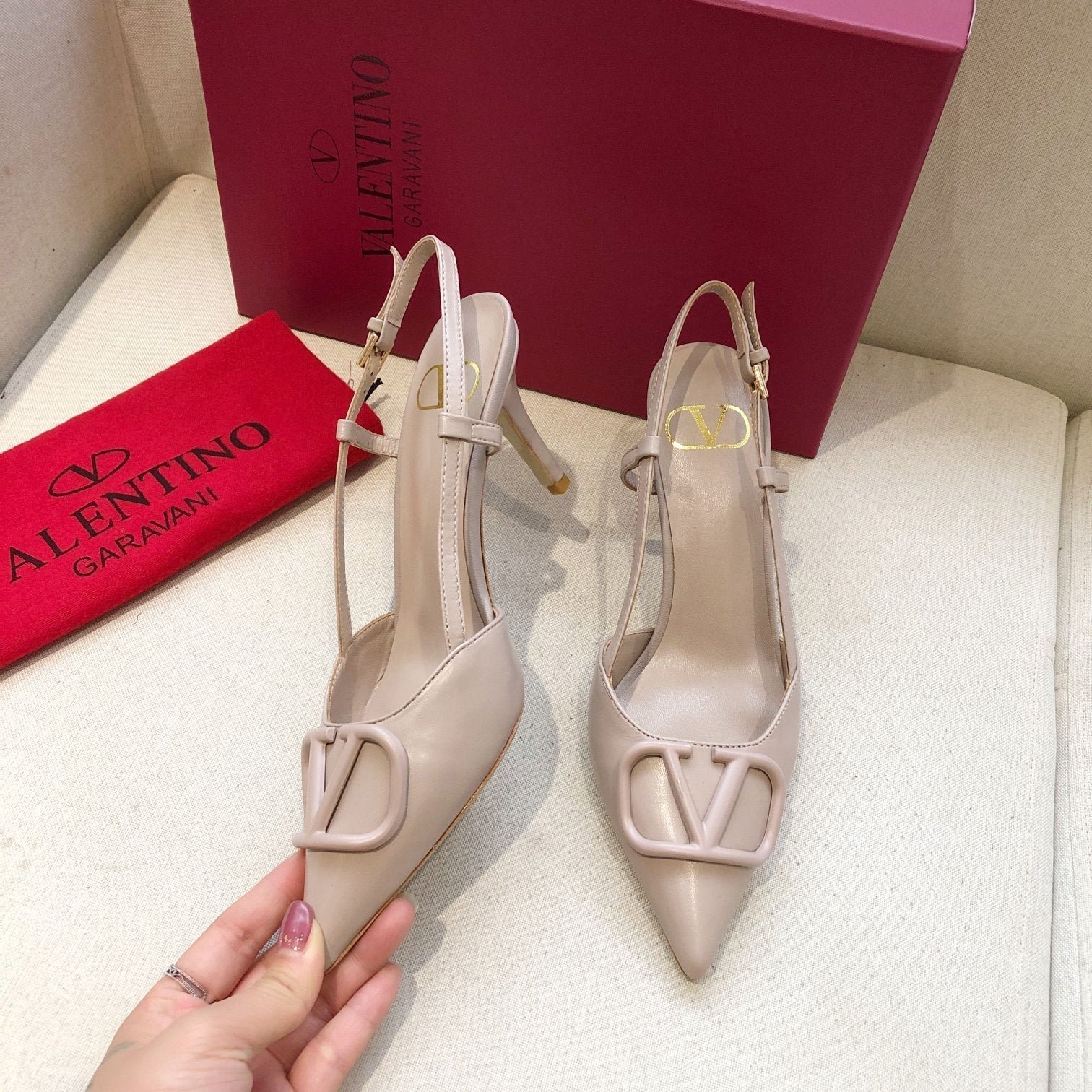 VLOGO SIGNATURE LIGHT PINK CALFSKIN HIGH SLINGBACK PUMP 7 CM - Image 4