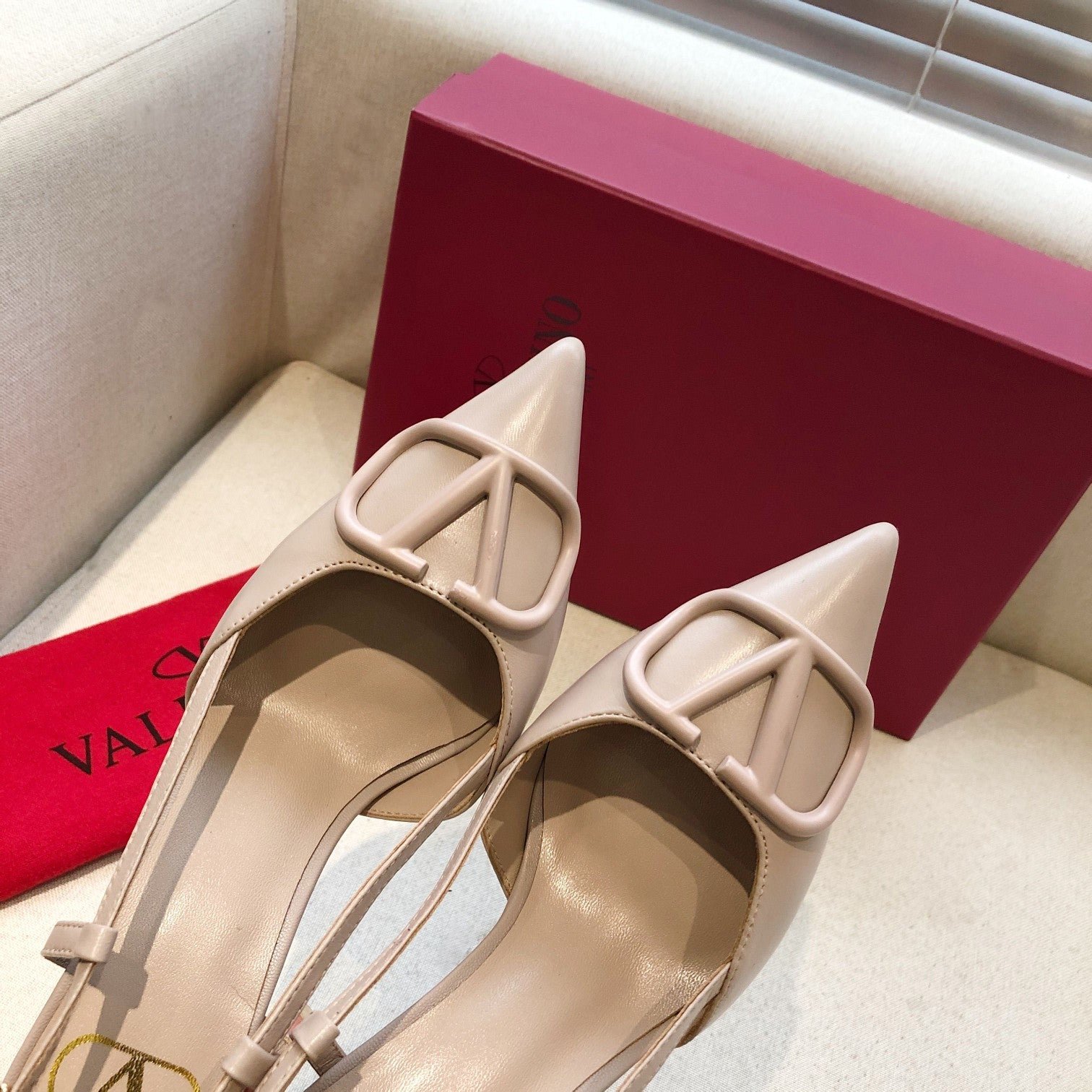 VLOGO SIGNATURE LIGHT PINK CALFSKIN HIGH SLINGBACK PUMP 7 CM - Image 6