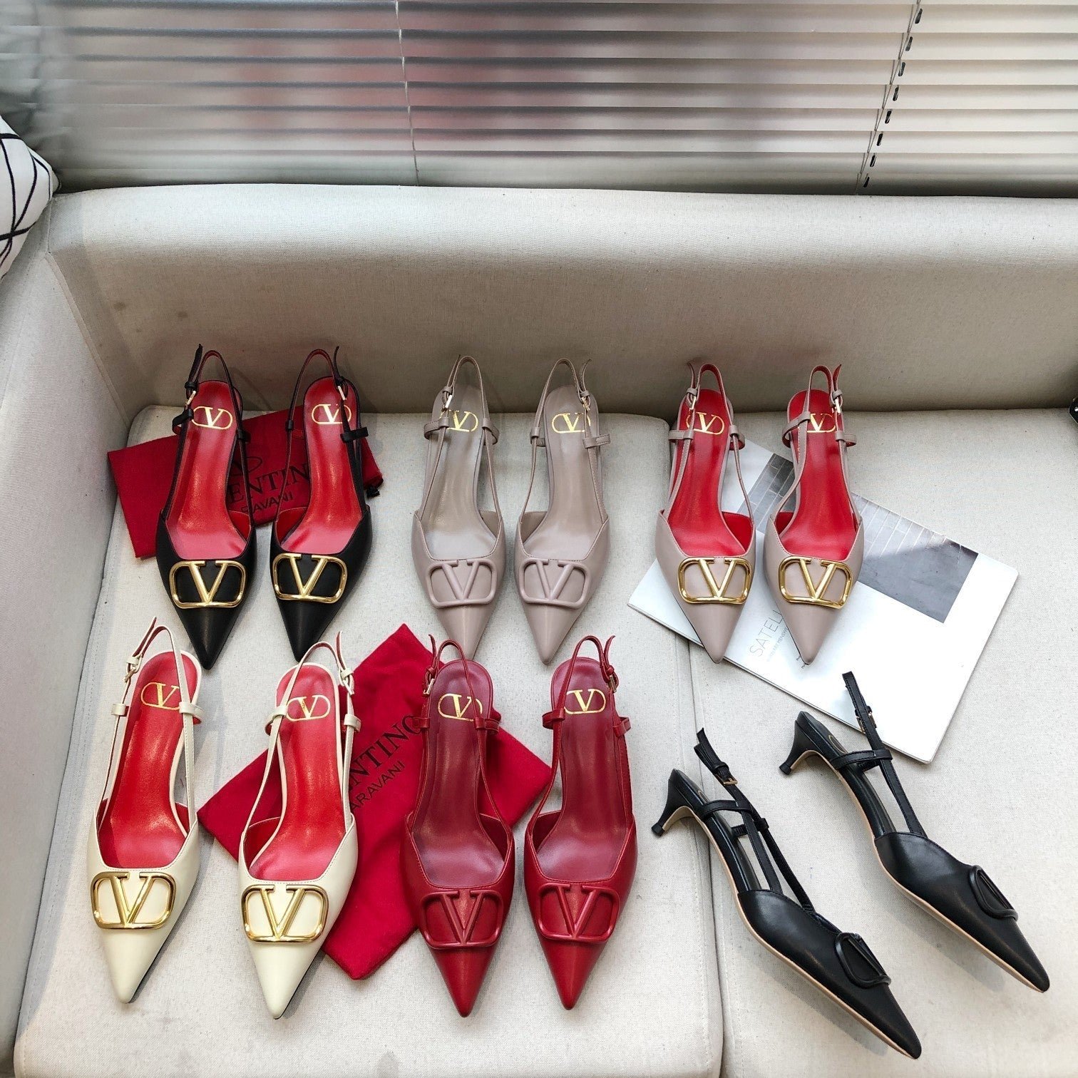 VLOGO SIGNATURE CHERRY RED CALFSKIN HIGH SLINGBACK PUMP 4 CM - Image 9