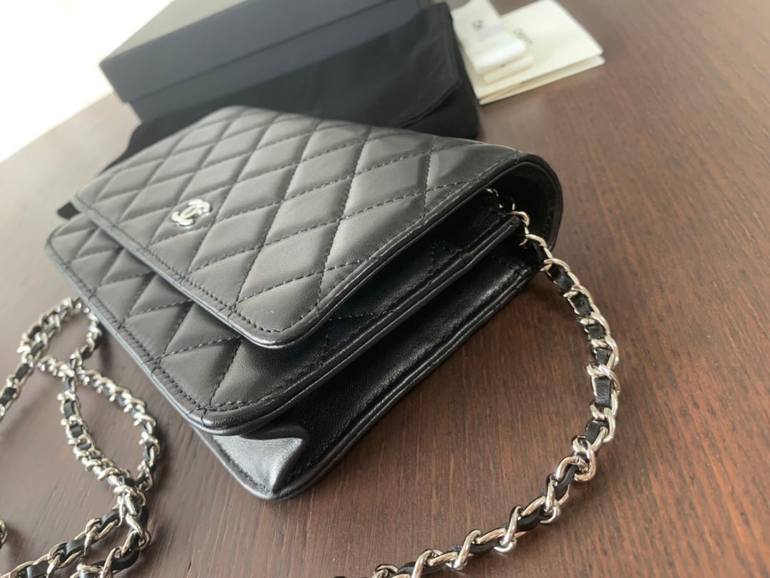 WOC 19CM BLACK LAMBSKIN SILVER HARDWARE - Image 5