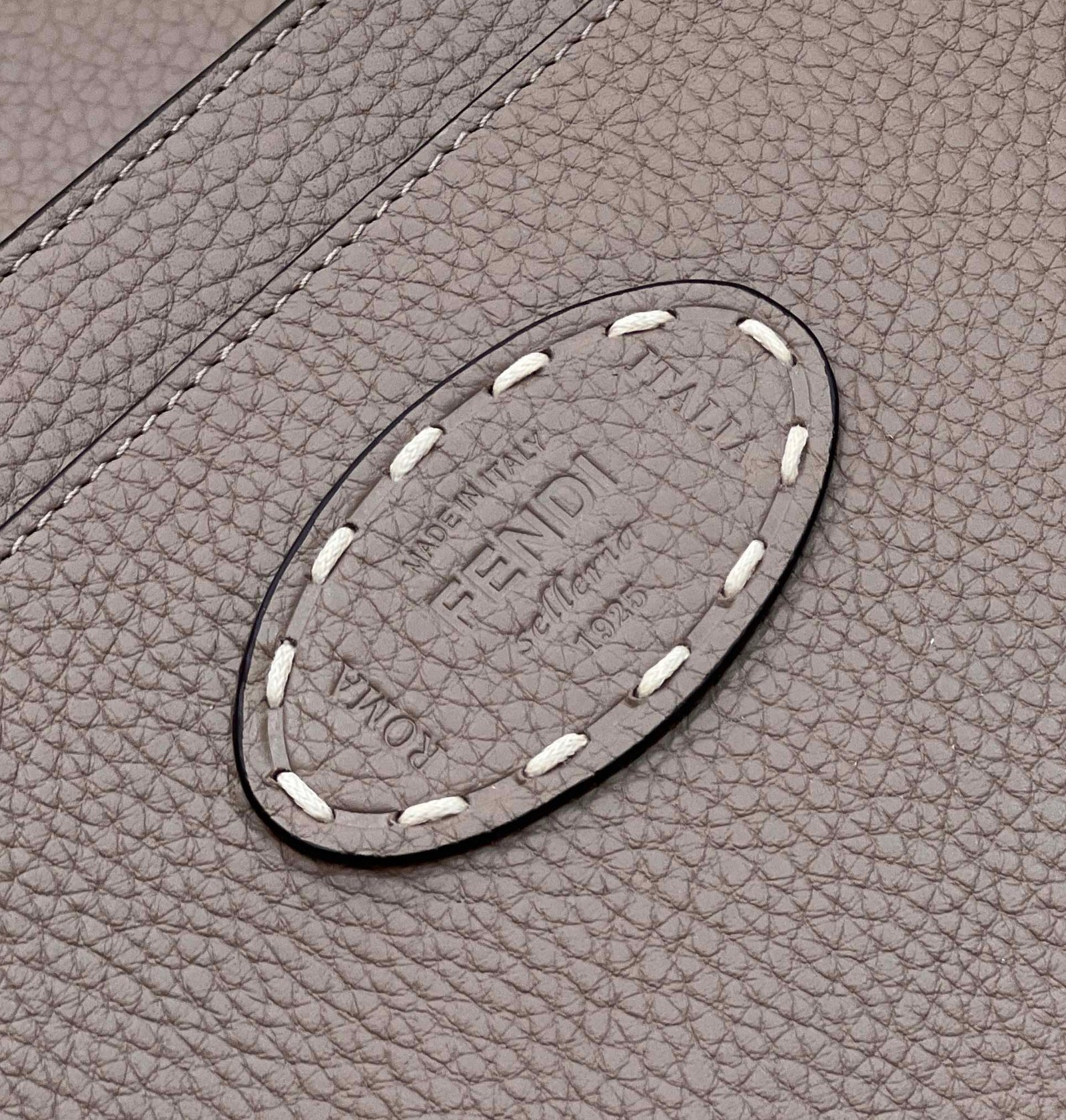 PEEKABOO ISEEU 33 IN TOBACCO BROWN GRAINED CALFSKIN SILVER HARDWARE - Image 6