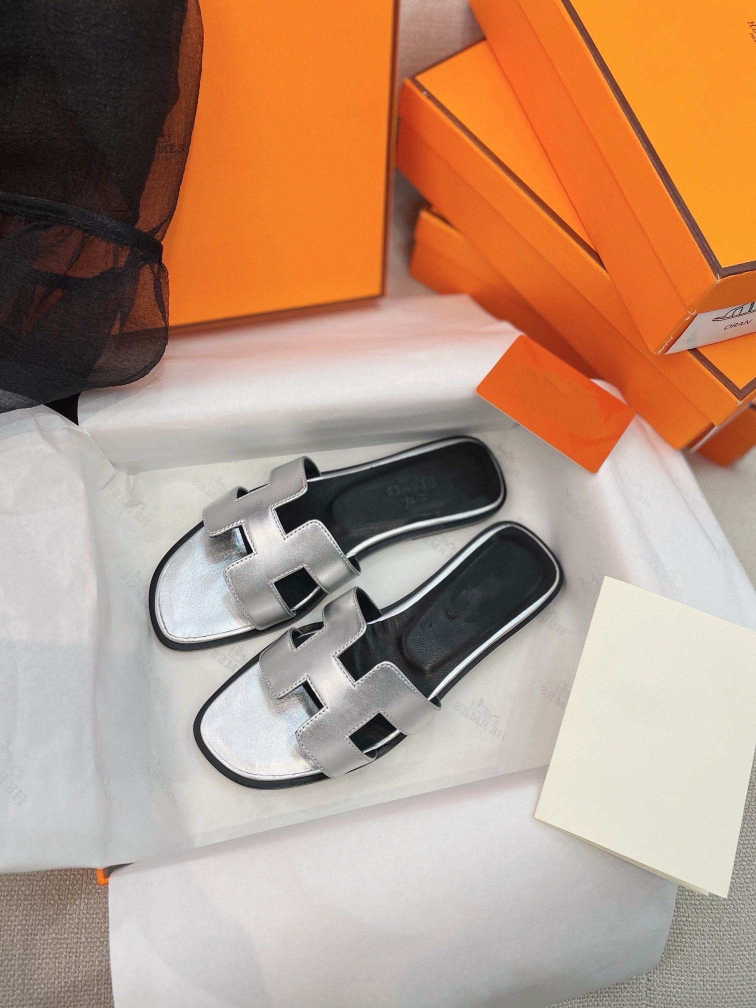 Oran Sandal Silver Leather - Image 2