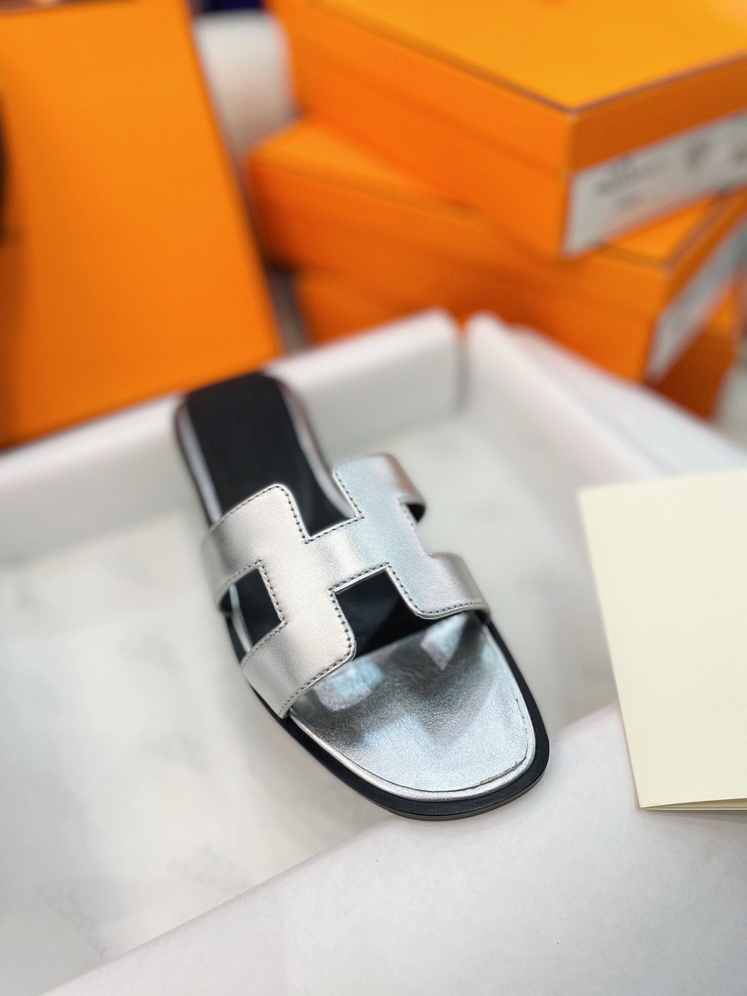 Oran Sandal Silver Leather - Image 7