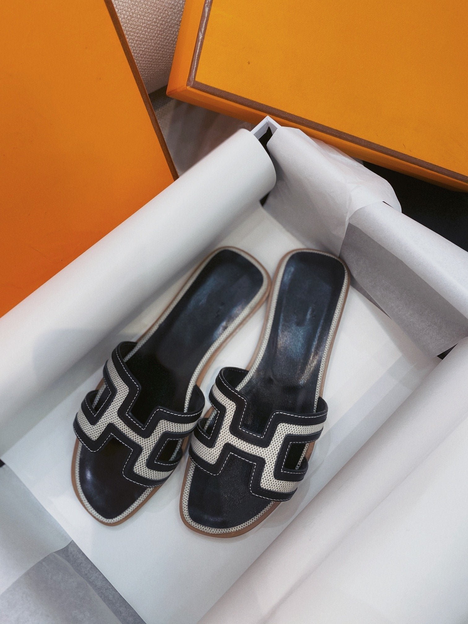 Oran Sandal Black Leather - Image 8