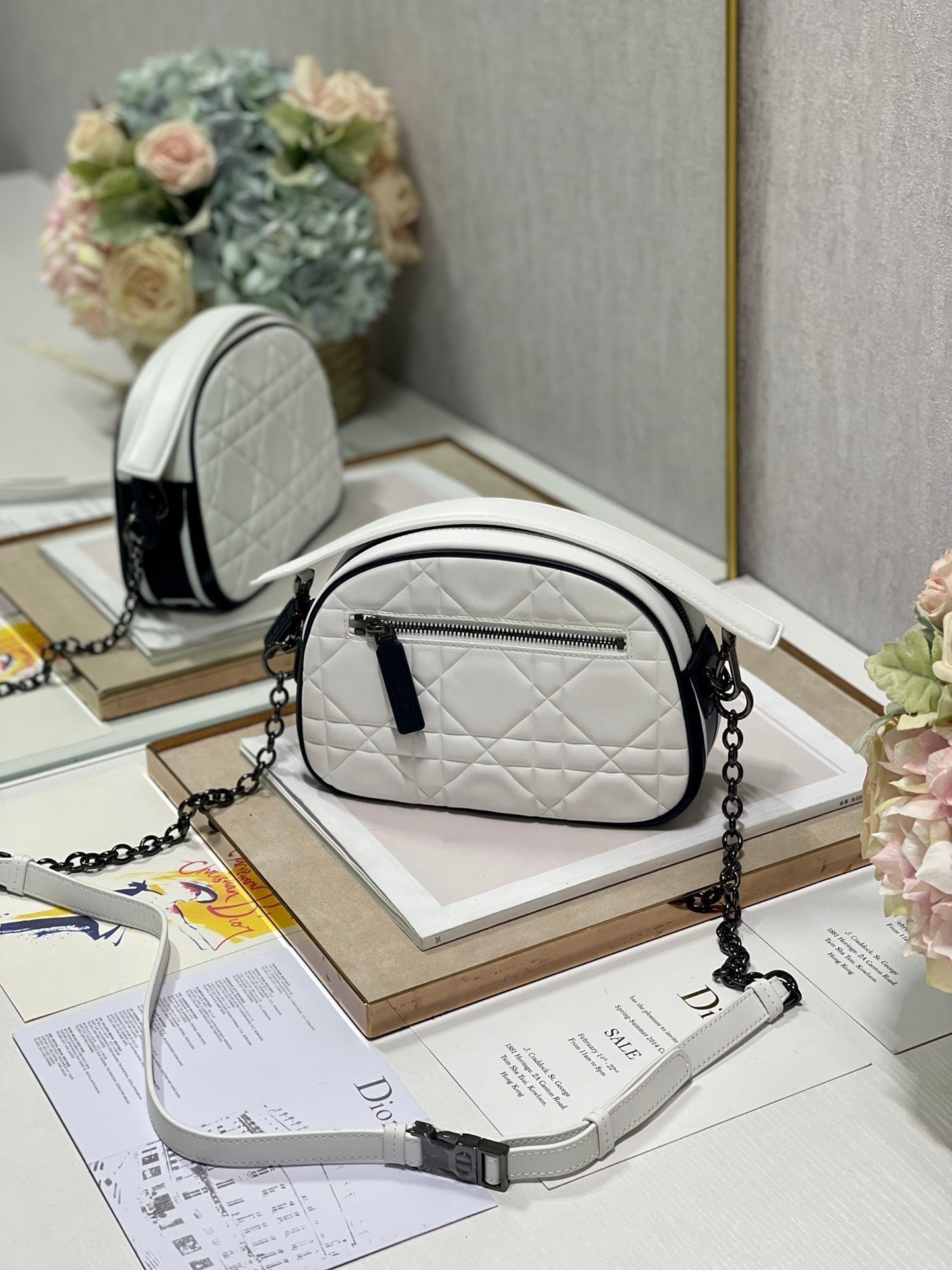 VIBE HOBO 22 BAG IN WHITE CALFSKIN - Image 7