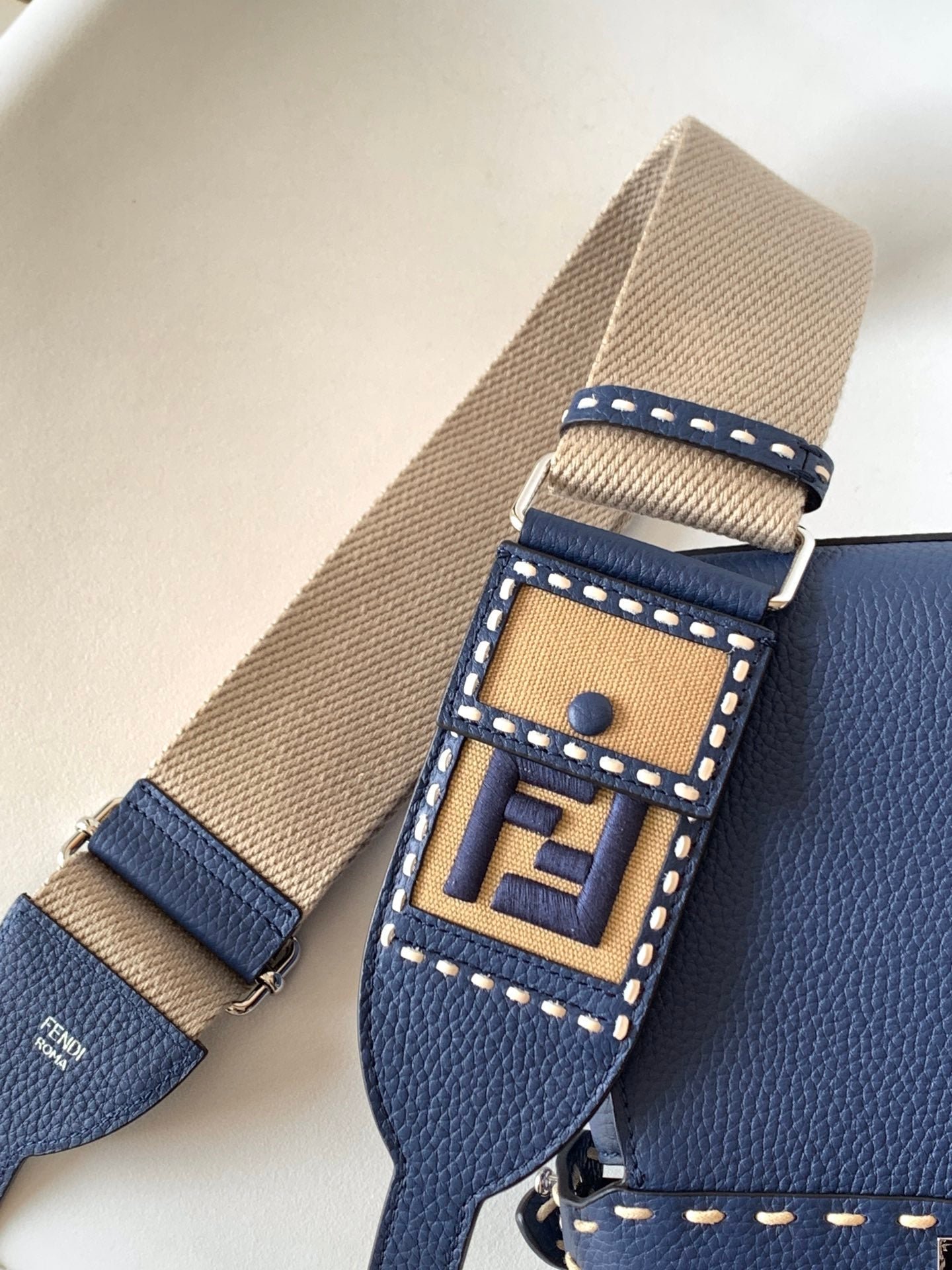 Peekaboo Mini Selleria Bag 23cm blue leather shw with 220 hand-sewn stitches - Image 6