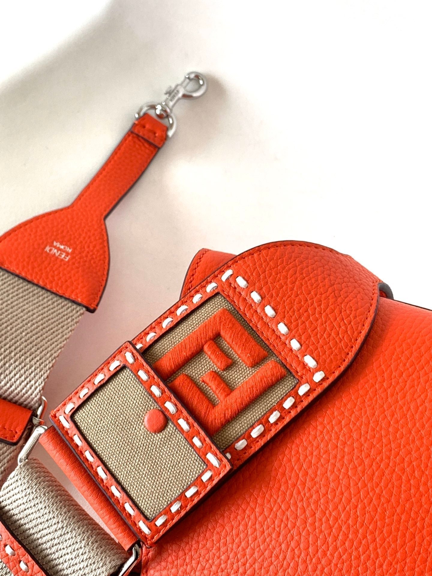 Peekaboo Mini Selleria Bag 23cm red leather shw with 220 hand-sewn stitches - Image 8