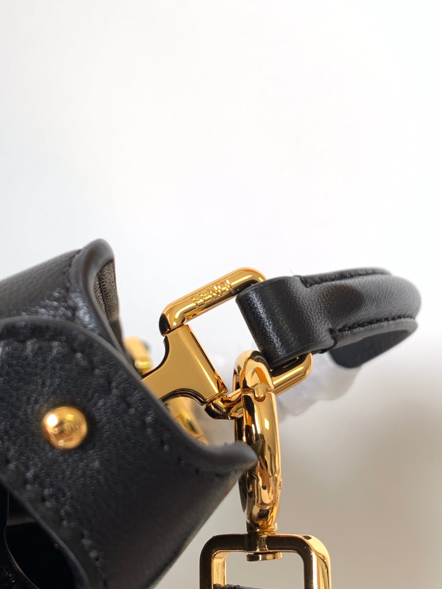 Peekaboo ISeeU Petite 20 Bag Black Lambskin Ghw - Image 7