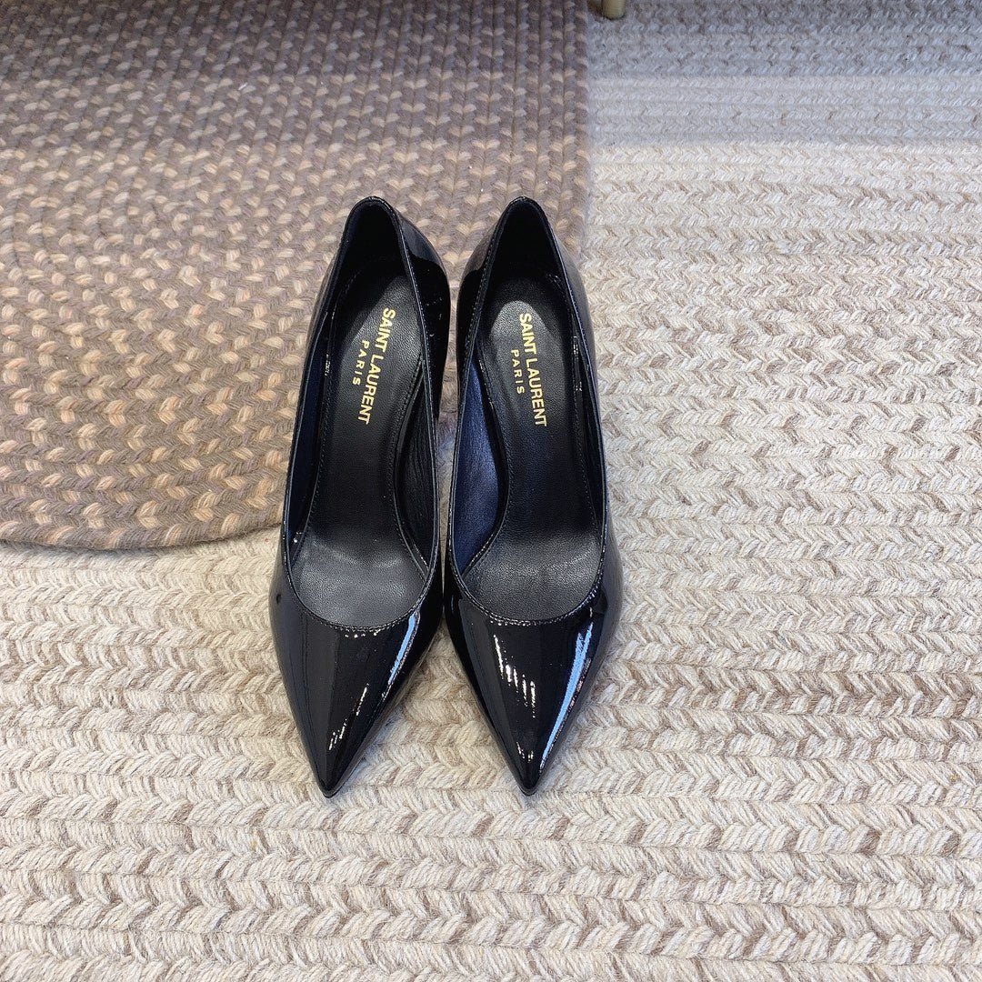 OPYUM BLACK HEEL PUMPS IN BLACK GLOSSY CALFSKIN - Image 4