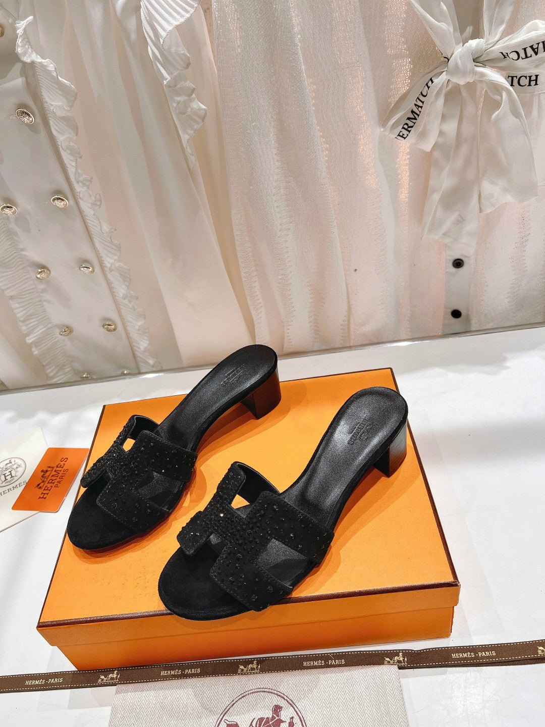 OASIS SANDALS LAMBSKIN ATTACH CRYSTAL-BLACK - Image 3