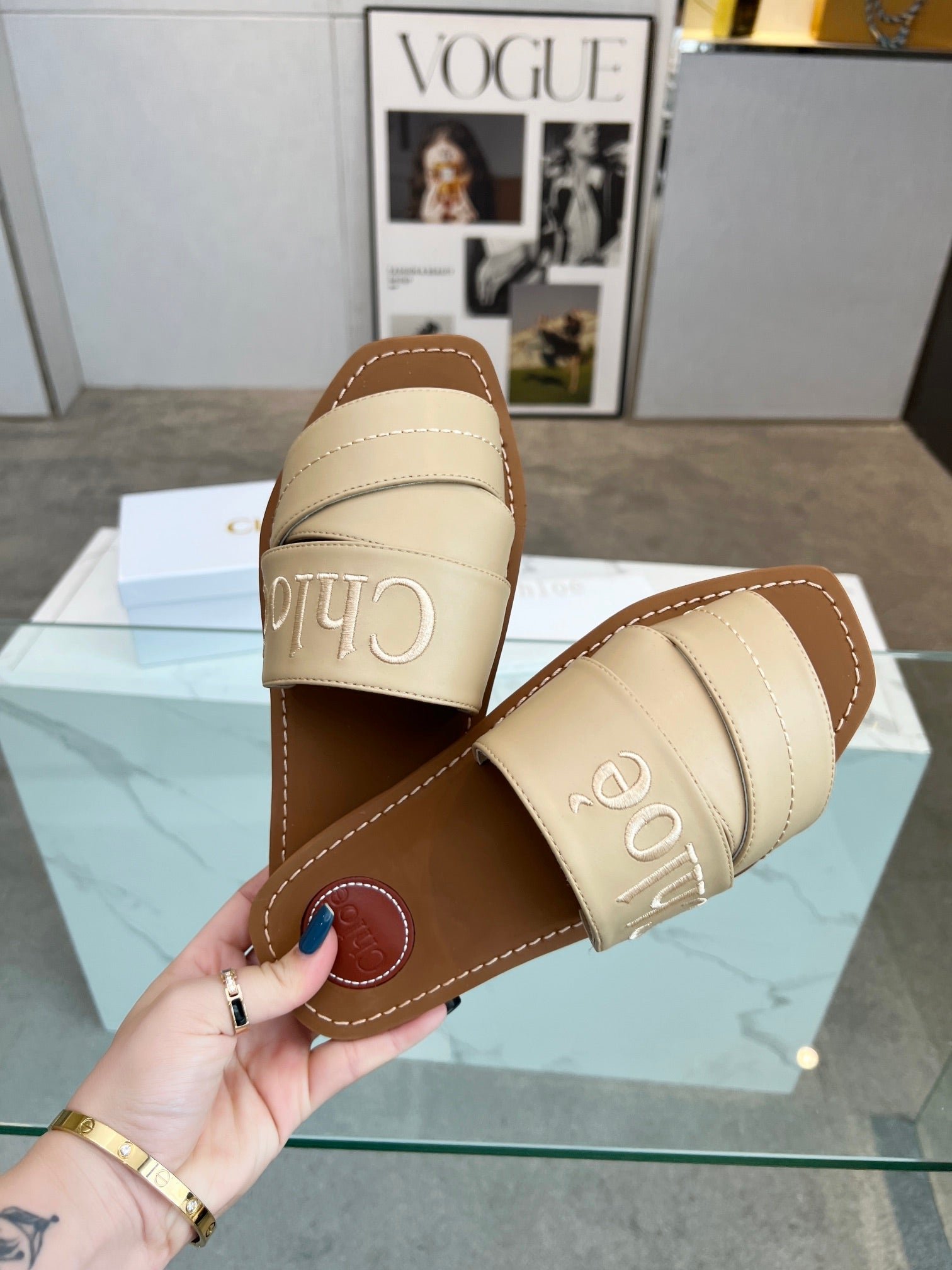WOODY MULE IN TUSCAN BEIGE LAMBSKIN WITH EMBROIDERED LOGO - Image 6