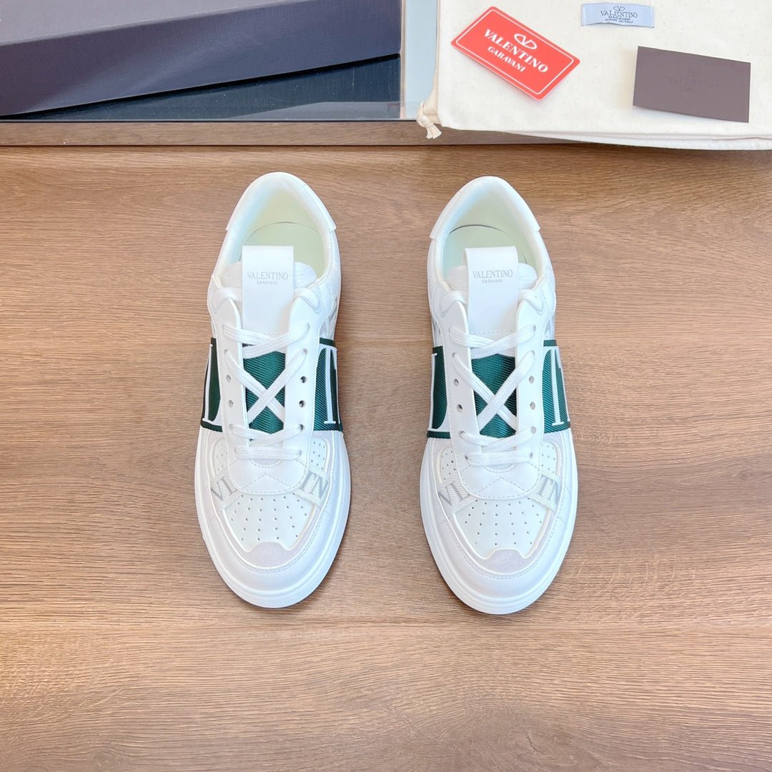 VL7N LOW-TOP WHITE CALFSKIN AND PINE GREEN FABRIC SNEAKER WITH BANDS - Image 5