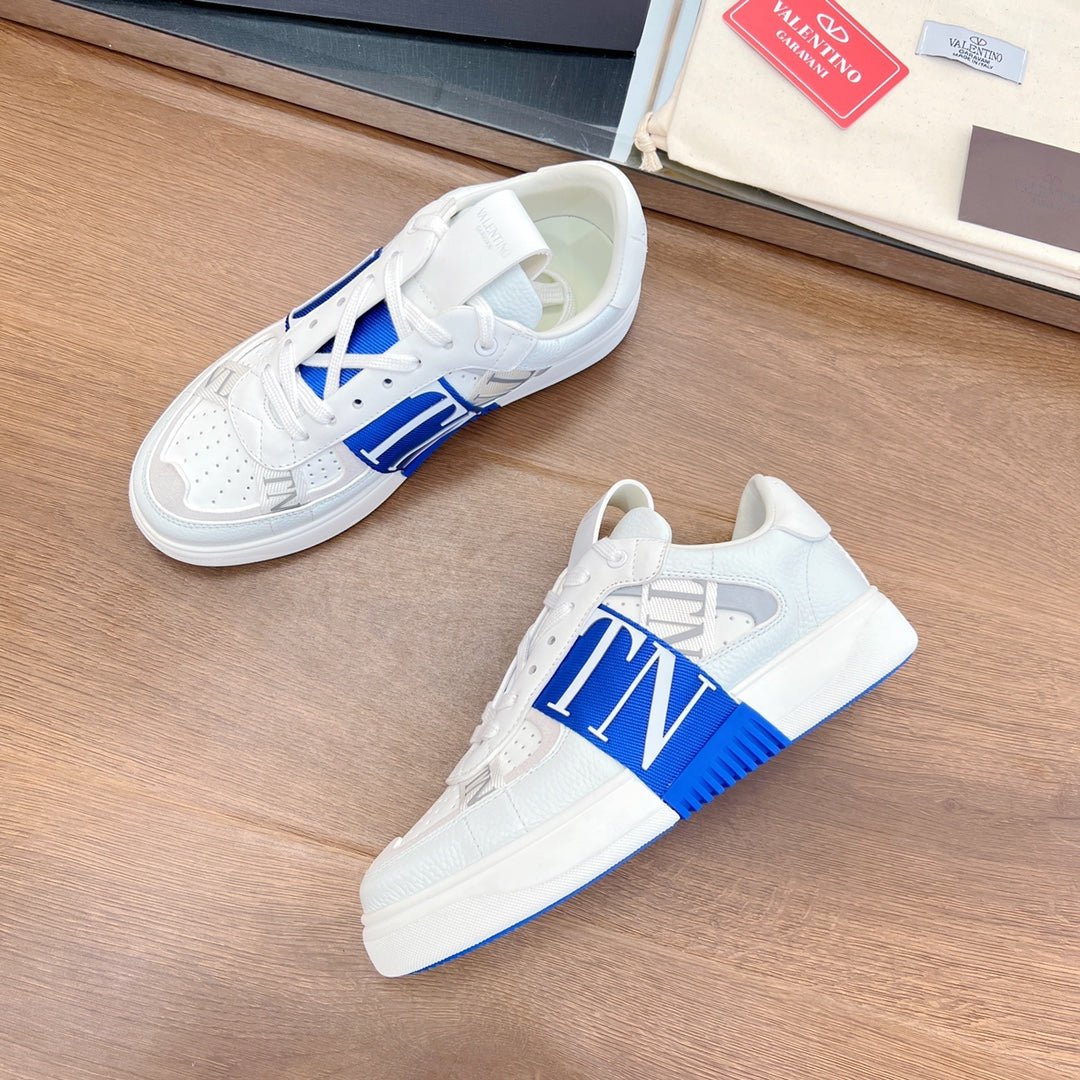 VL7N LOW-TOP WHITE CALFSKIN AND COBALT BLUE FABRIC SNEAKER WITH BANDS - Image 6