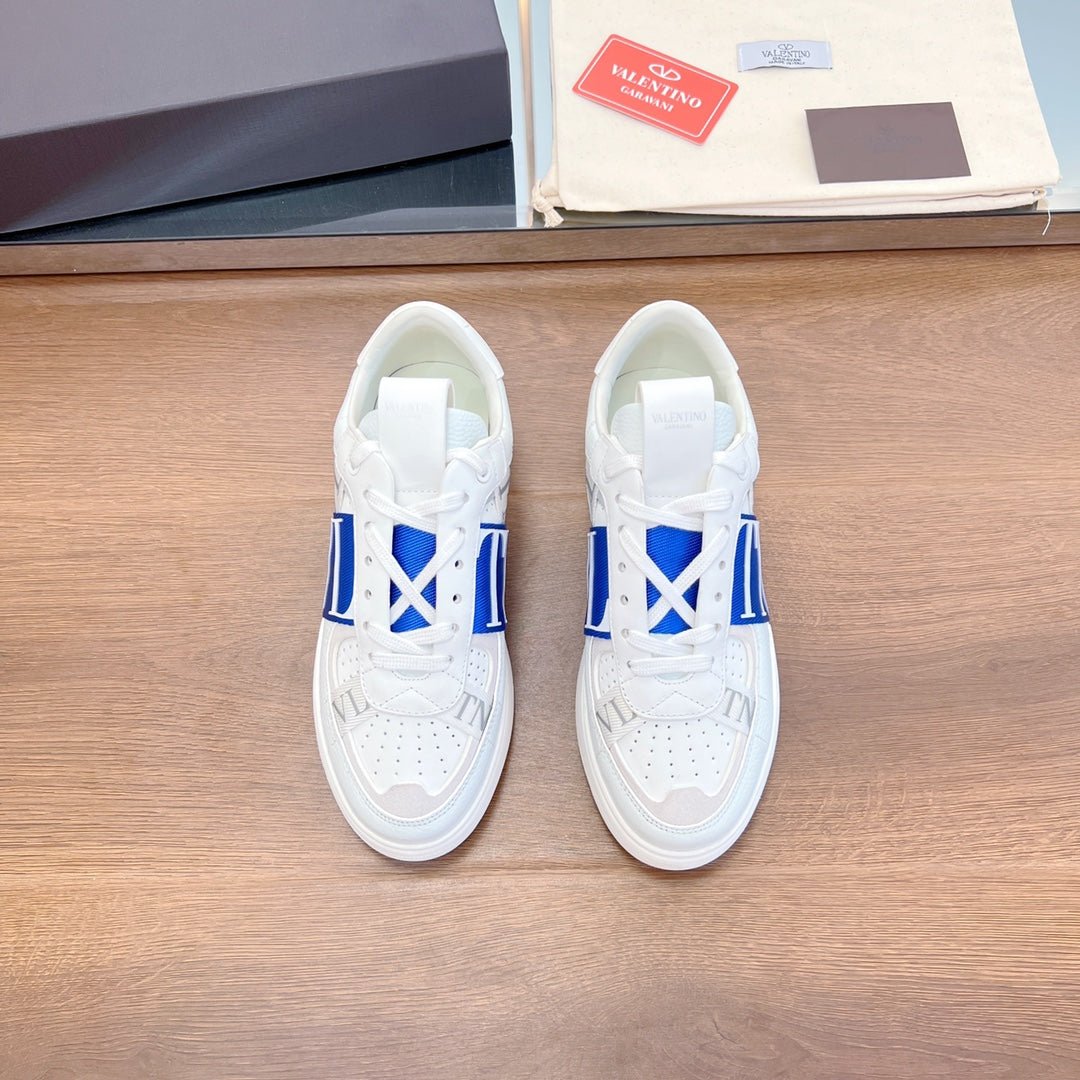 VL7N LOW-TOP WHITE CALFSKIN AND COBALT BLUE FABRIC SNEAKER WITH BANDS - Image 3