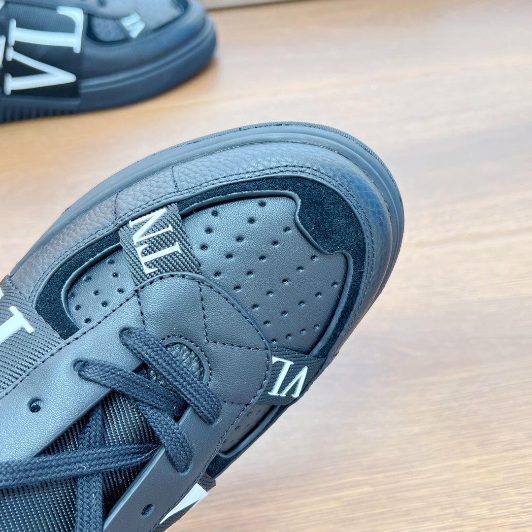 VL7N LOW-TOP BLACK CALFSKIN AND FABRIC SNEAKER WITH BANDS - Image 7