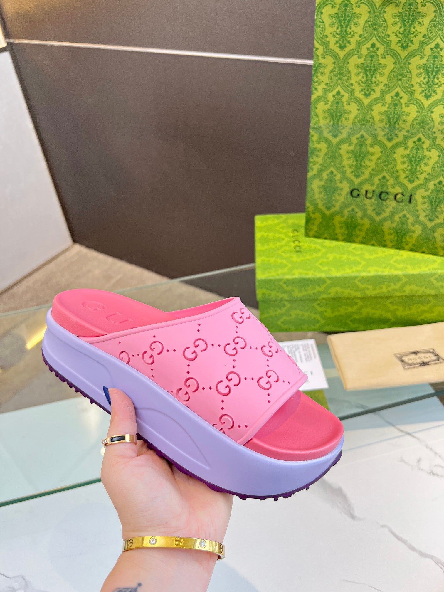 PLATFORM SANDALS IN BABY PINK MONOGRAM IMPORTED TPU - Image 4