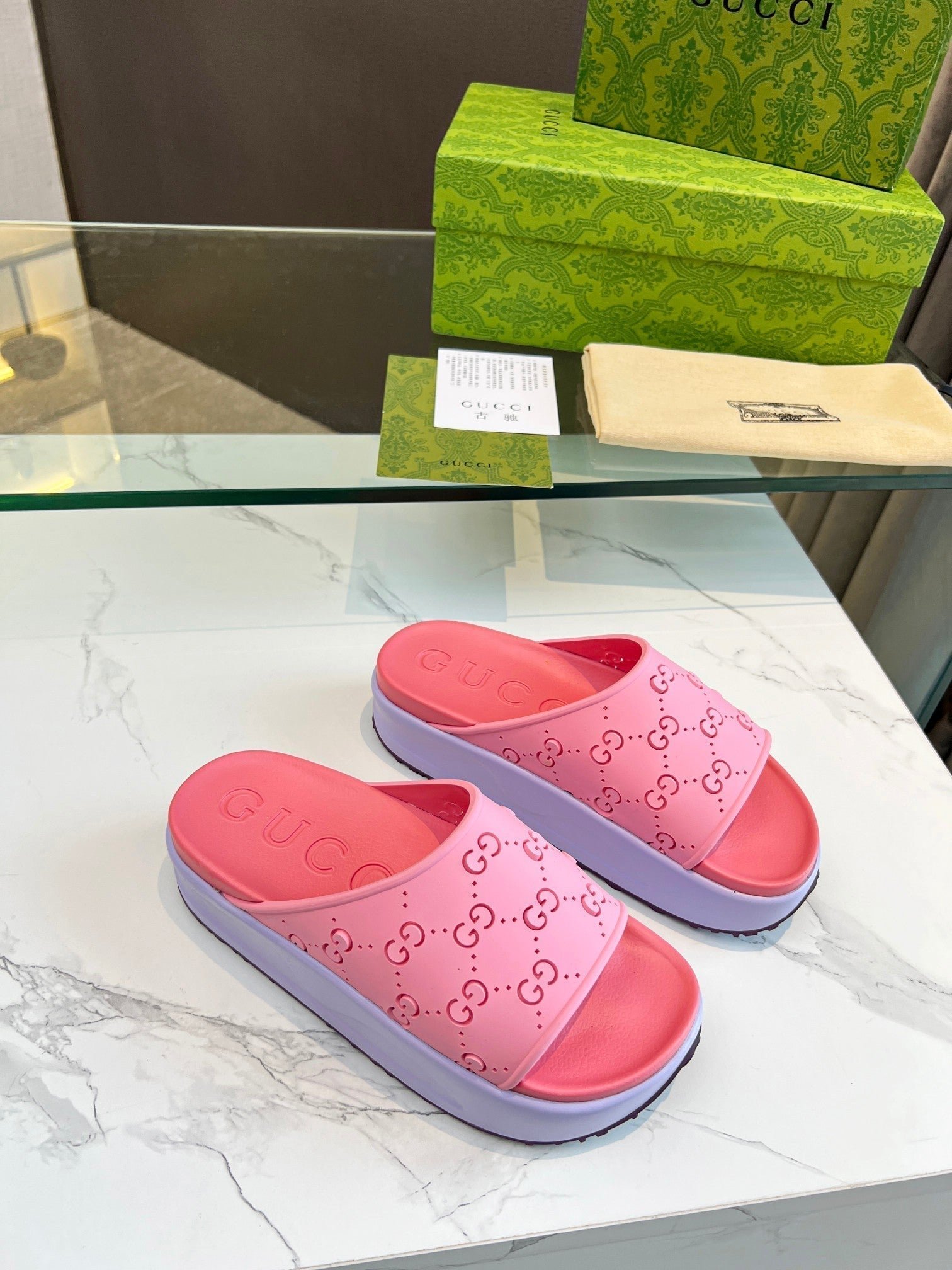 PLATFORM SANDALS IN BABY PINK MONOGRAM IMPORTED TPU - Image 2