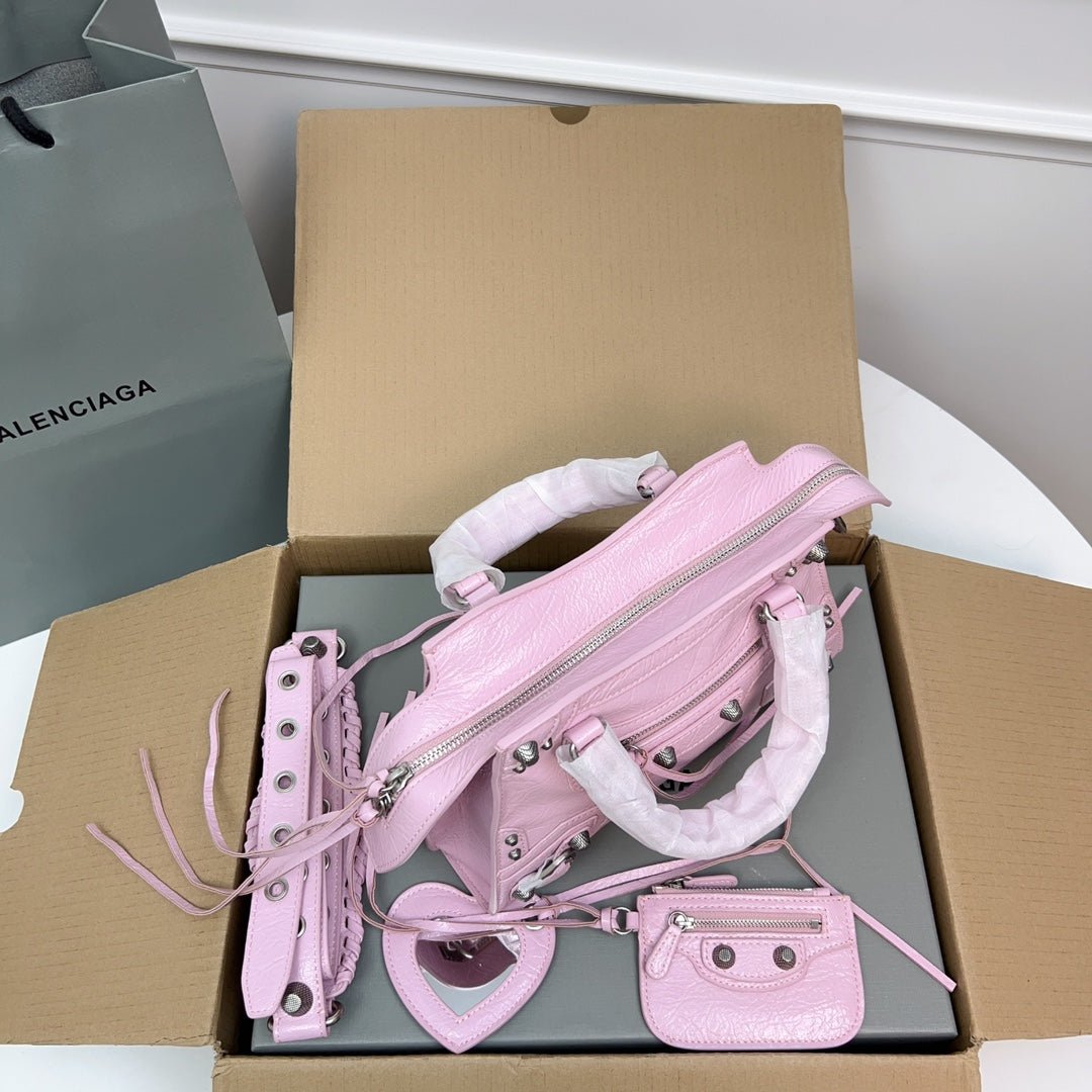 NEO CAGOLE 26 IN PINK LAMBSKIN - Image 3