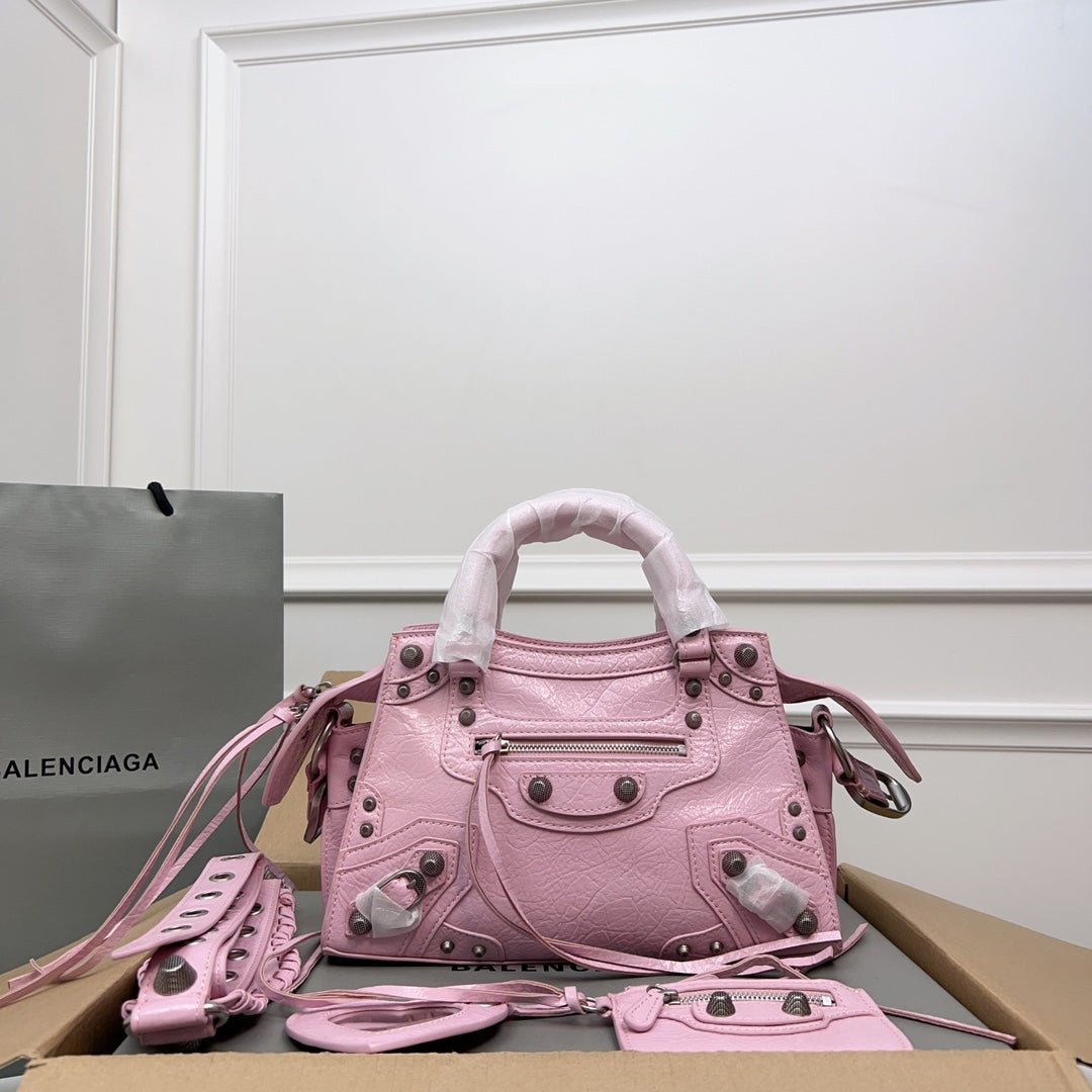 NEO CAGOLE 26 IN PINK LAMBSKIN - Image 8