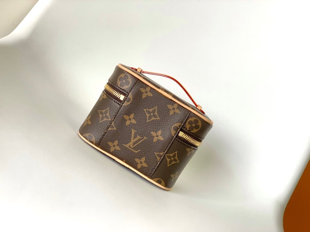 NICE NANO 14 TOILETRY POUCH - Image 5