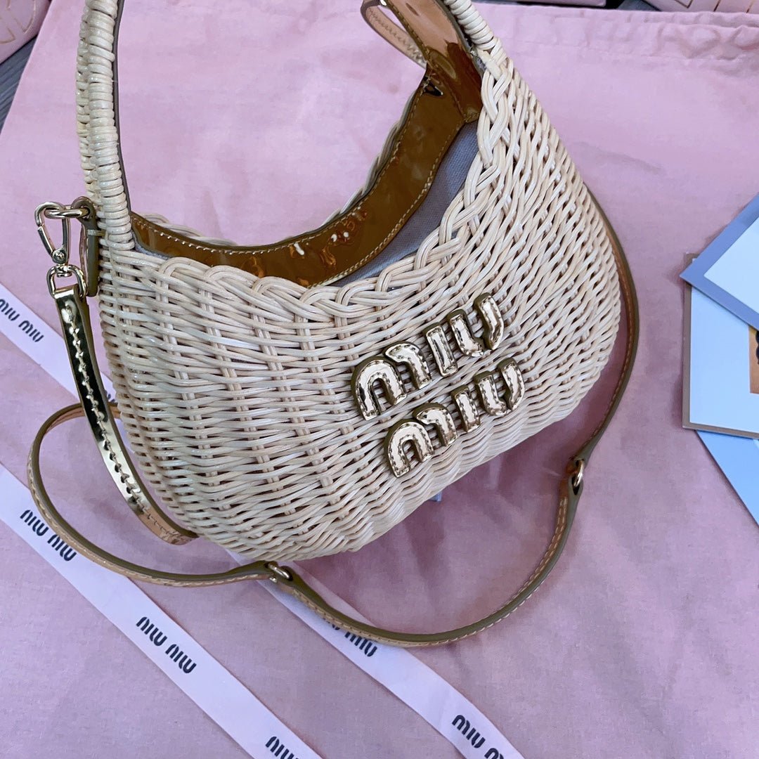 WANDER WICKER BAG 20 IN TAN RATTAN - Image 3