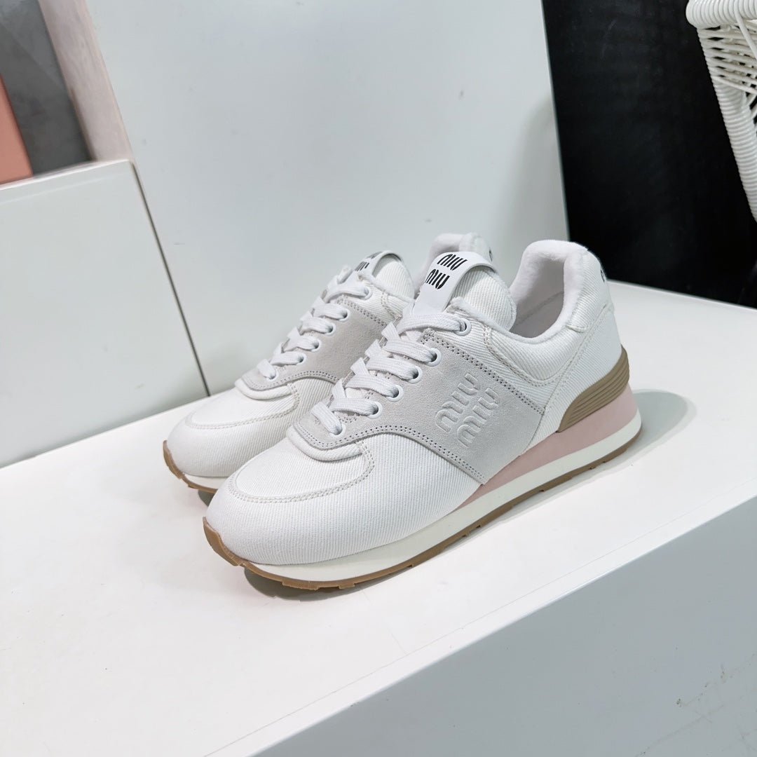 White And Light Gray Sneakers Canvas - Image 4