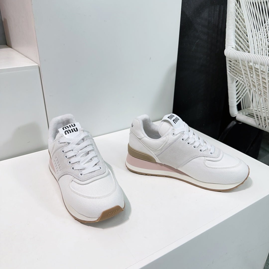 White And Light Gray Sneakers Canvas - Image 3