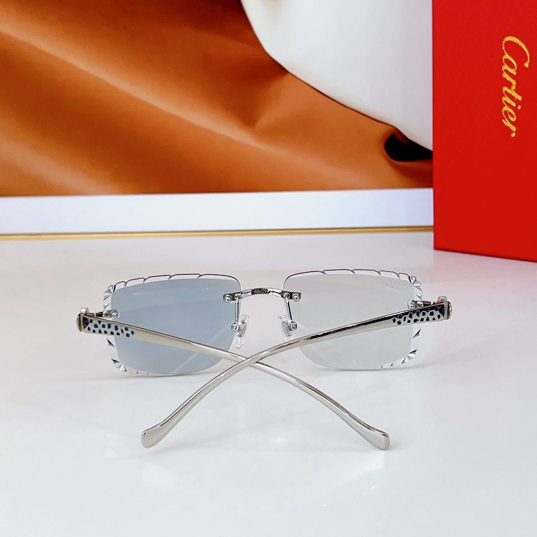 PANTHÈRE PHOTOCHROMIC LENSES RIMLESS SQUARE FRAME SUNGLASSES 580850 IN METAL - Image 8