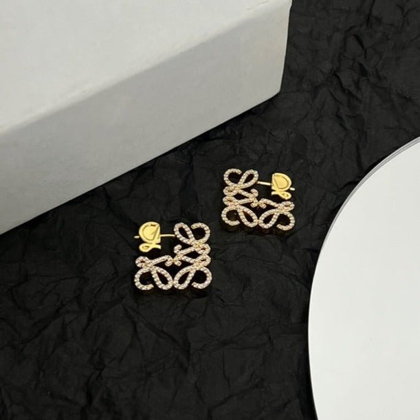 PAVED ANAGRAM MINI GOLD EARRINGS - Image 2