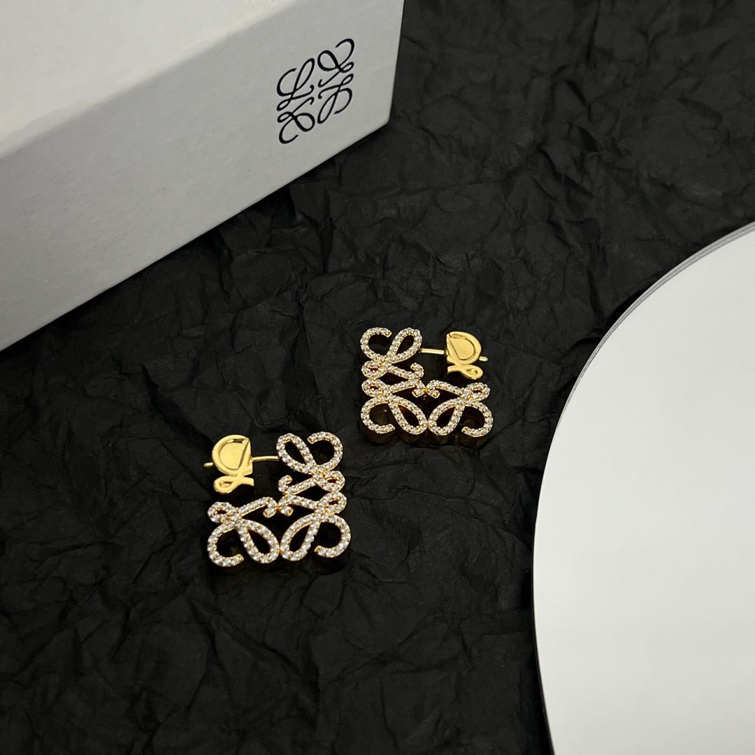 PAVED ANAGRAM MINI GOLD EARRINGS - Image 3