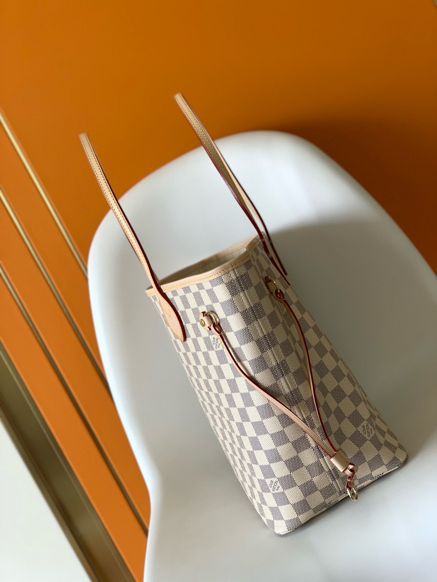 NEVERFULL MM 32 GREY CREAM DAMIER AZUR INSIDE COLOUR 1 - Image 5