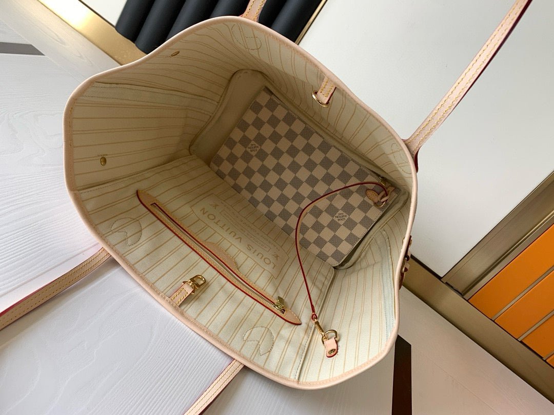 NEVERFULL MM 32 GREY CREAM DAMIER AZUR INSIDE COLOUR 1 - Image 4