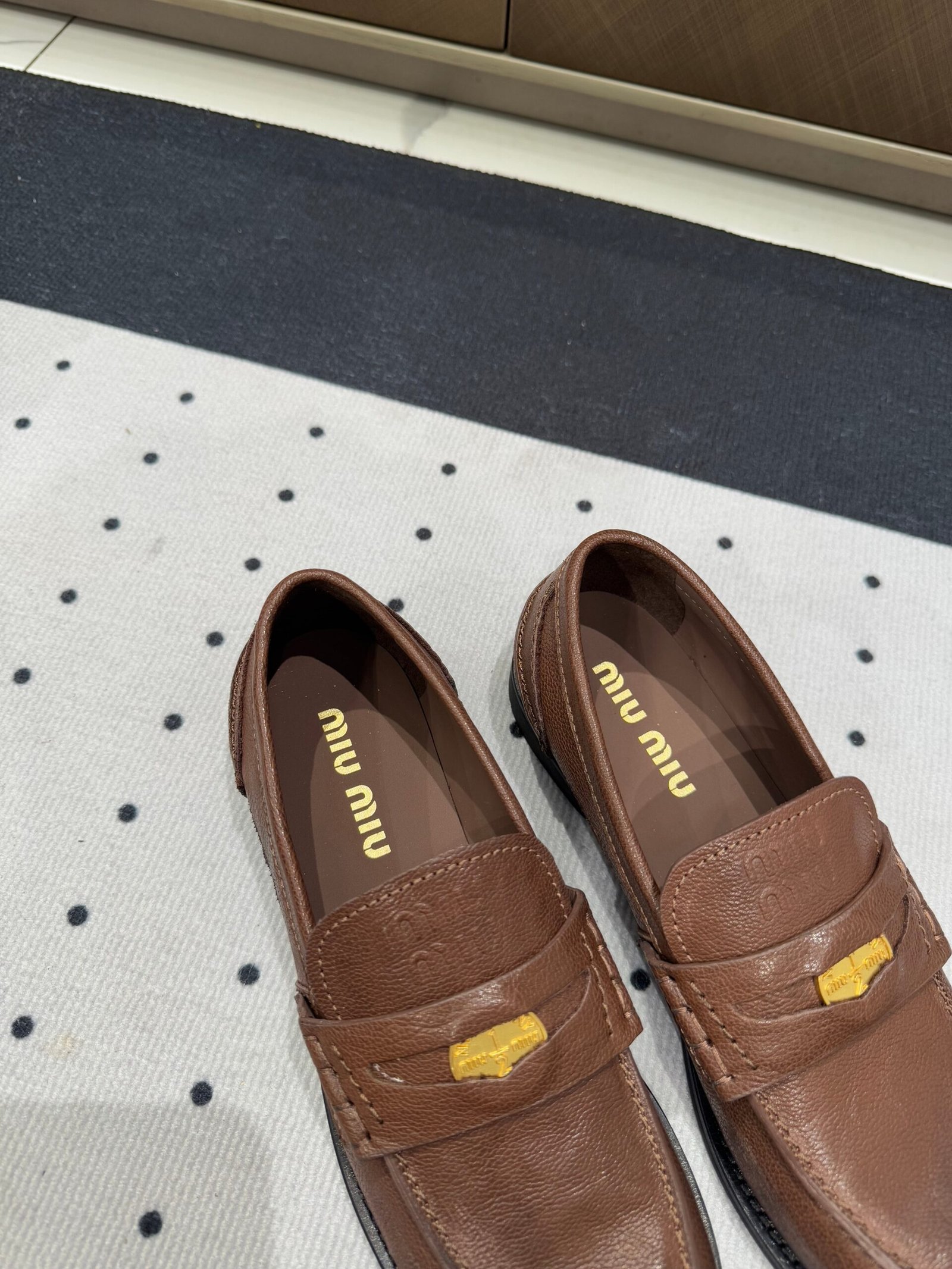 PENNY LOAFERS WITH GOLD COIN IN ALOEWOOD CALFSKIN - Image 7