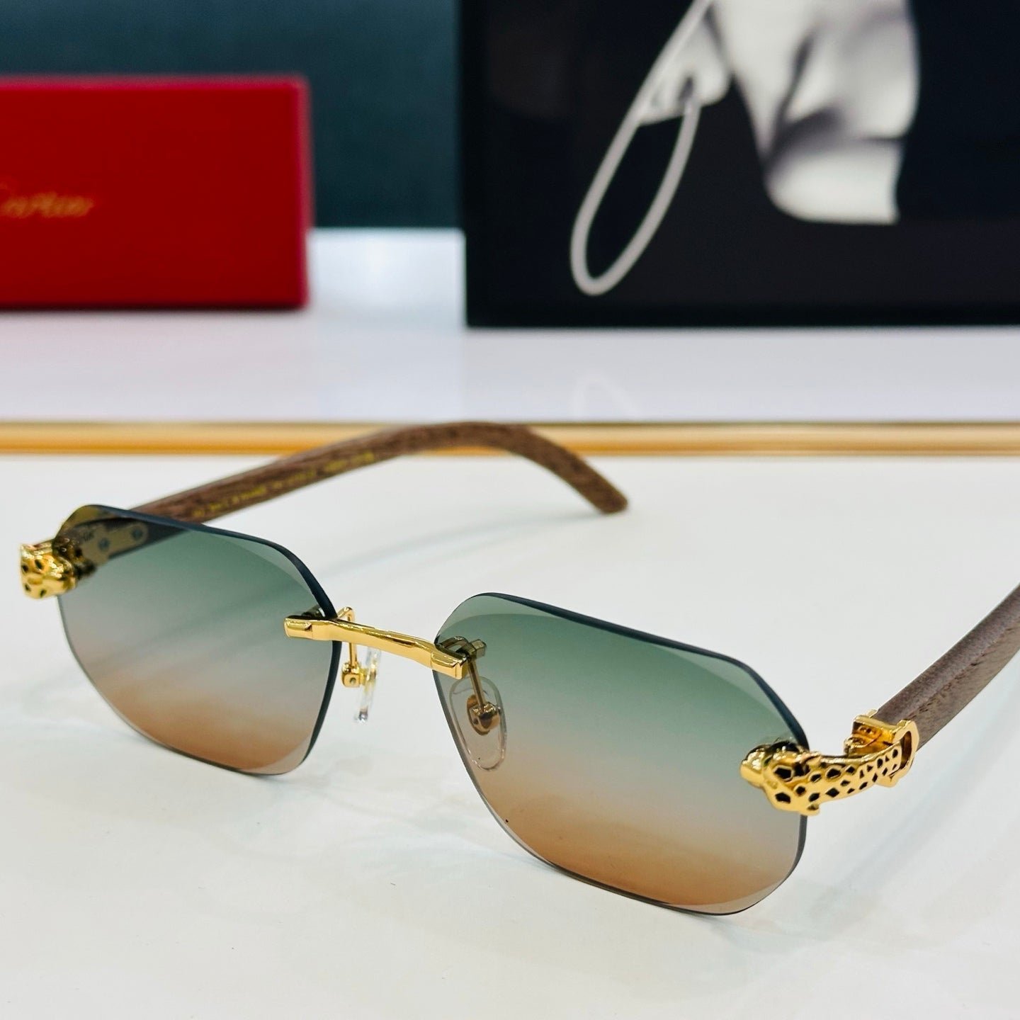 PANTHÈRE RIMLESS OVAL FRAME SUNGLASSES 543637 IN METAL - Image 3