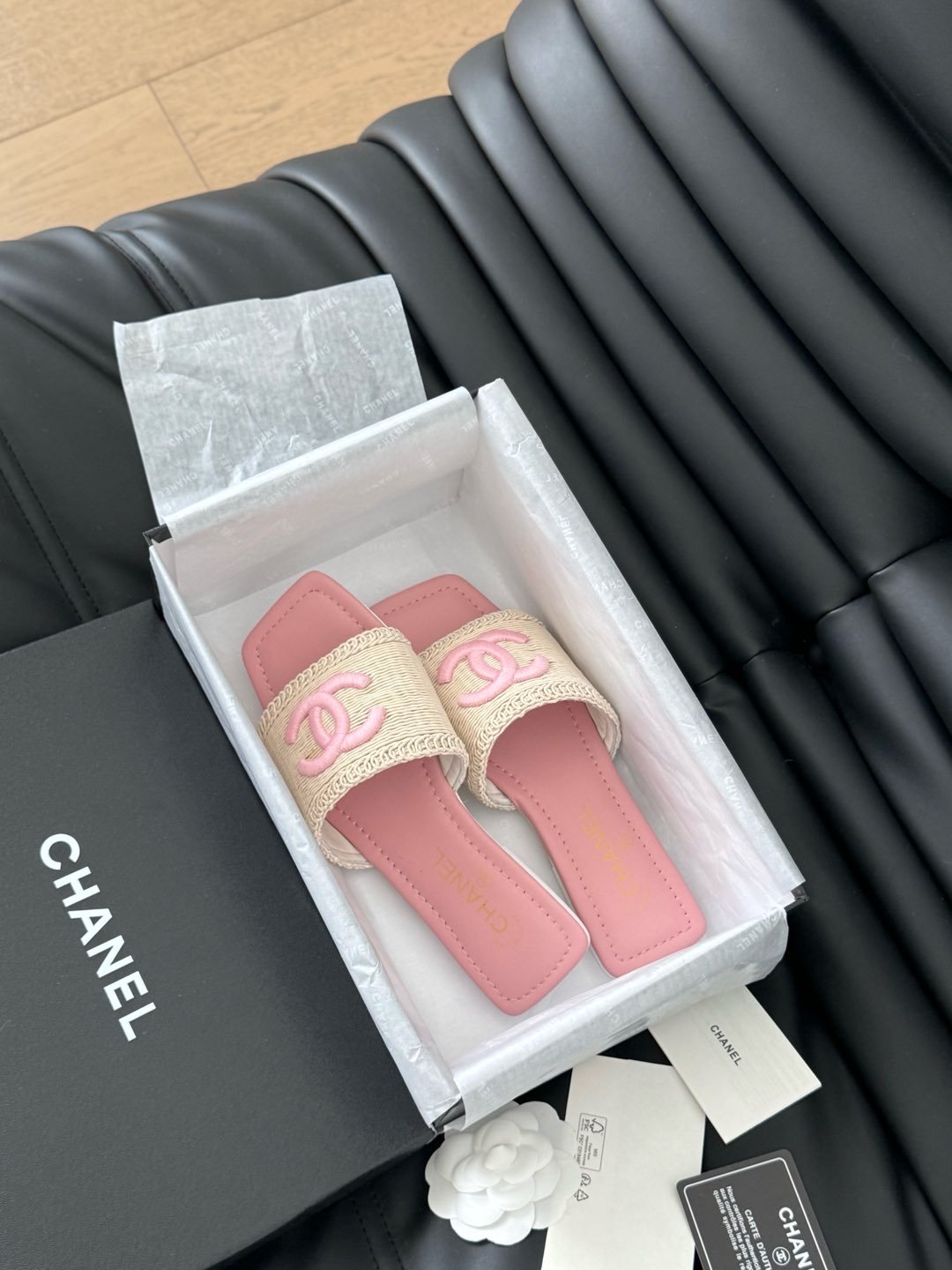 WOVEN SLIDE IN RAFFIA AND LIGHT PINK LAMBSKIN - Image 5