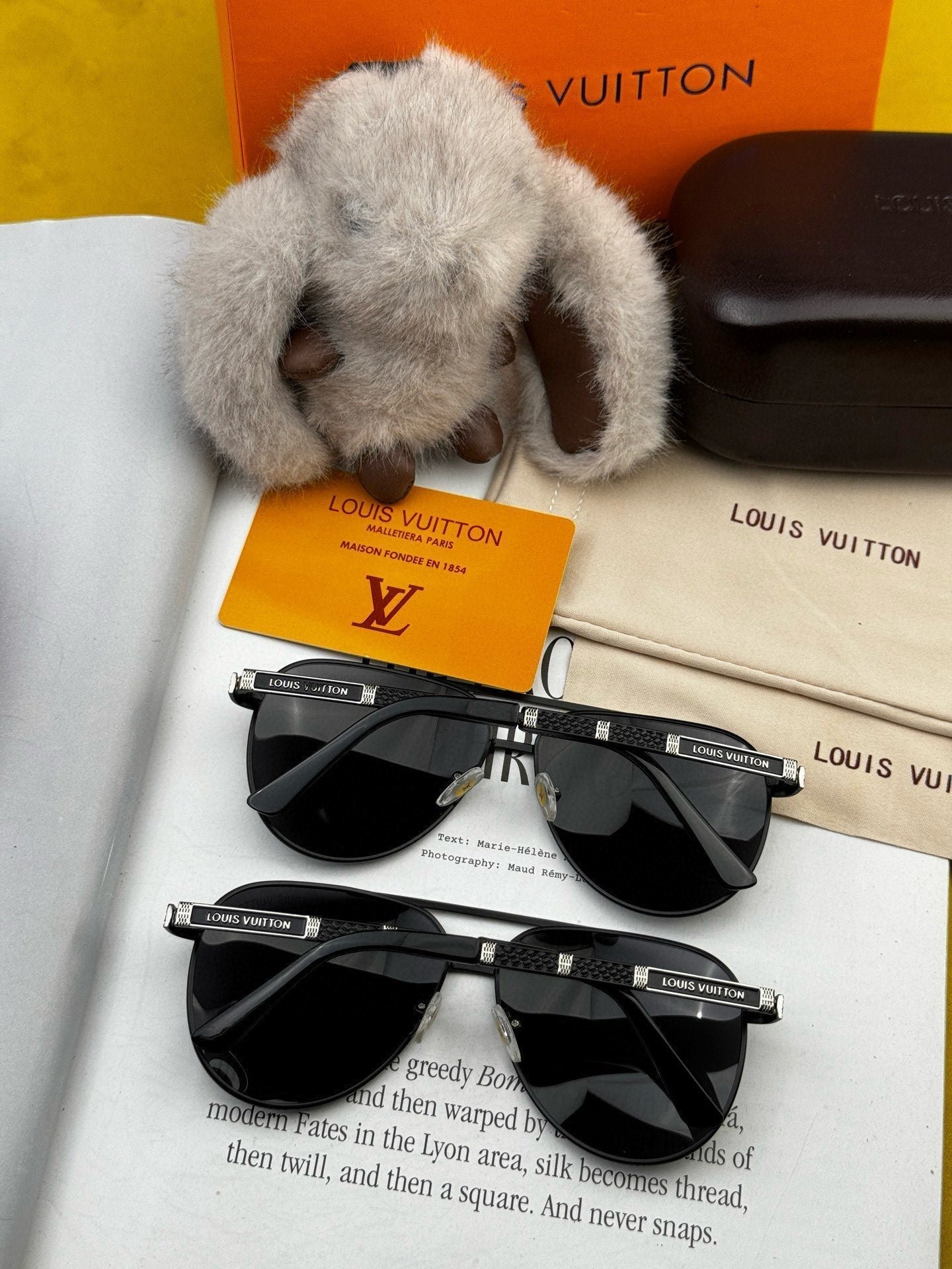 PILOT SUNGLASSES L66 IN BLACK METAL - Image 6