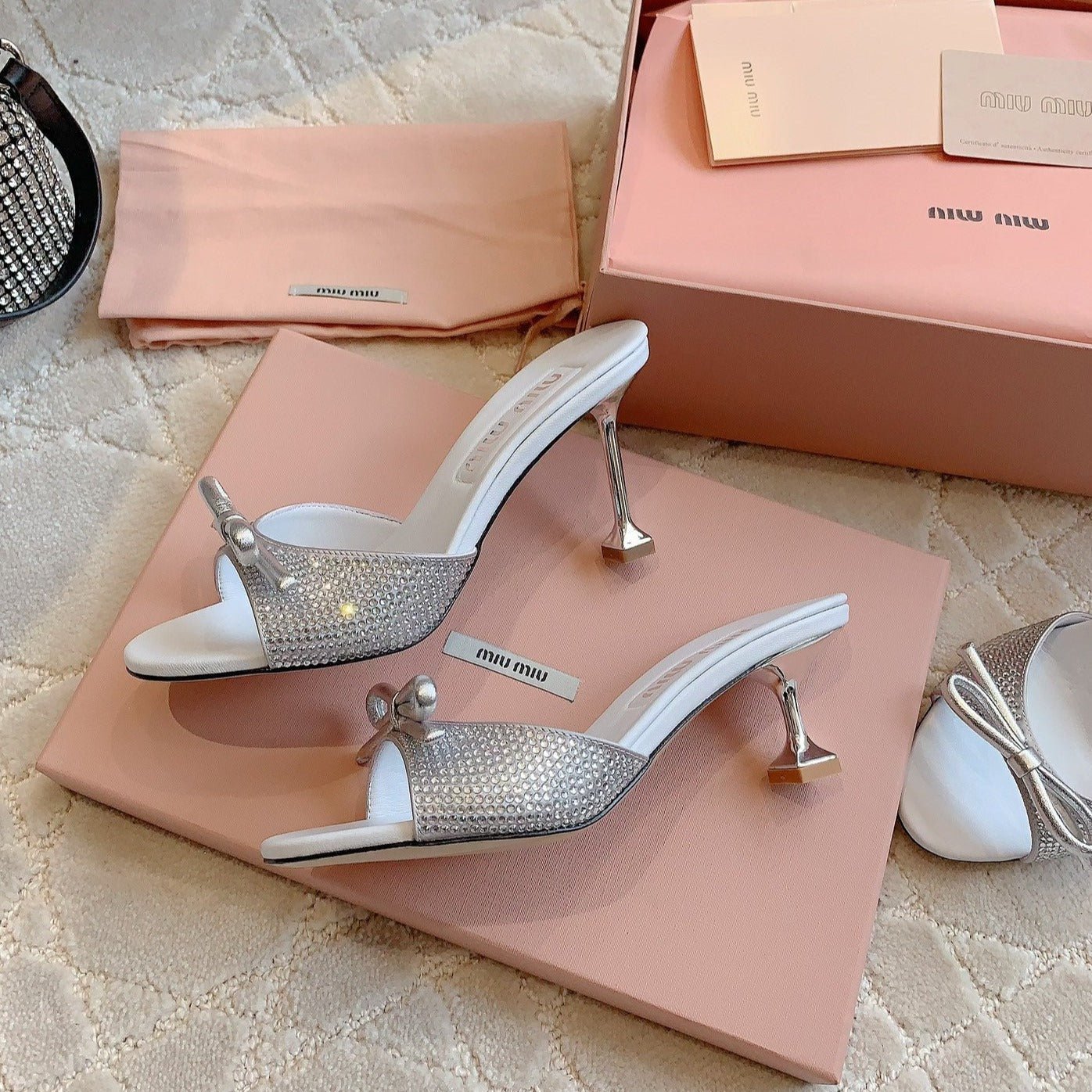 White High - Heels Diamond Sheepskin - Image 4
