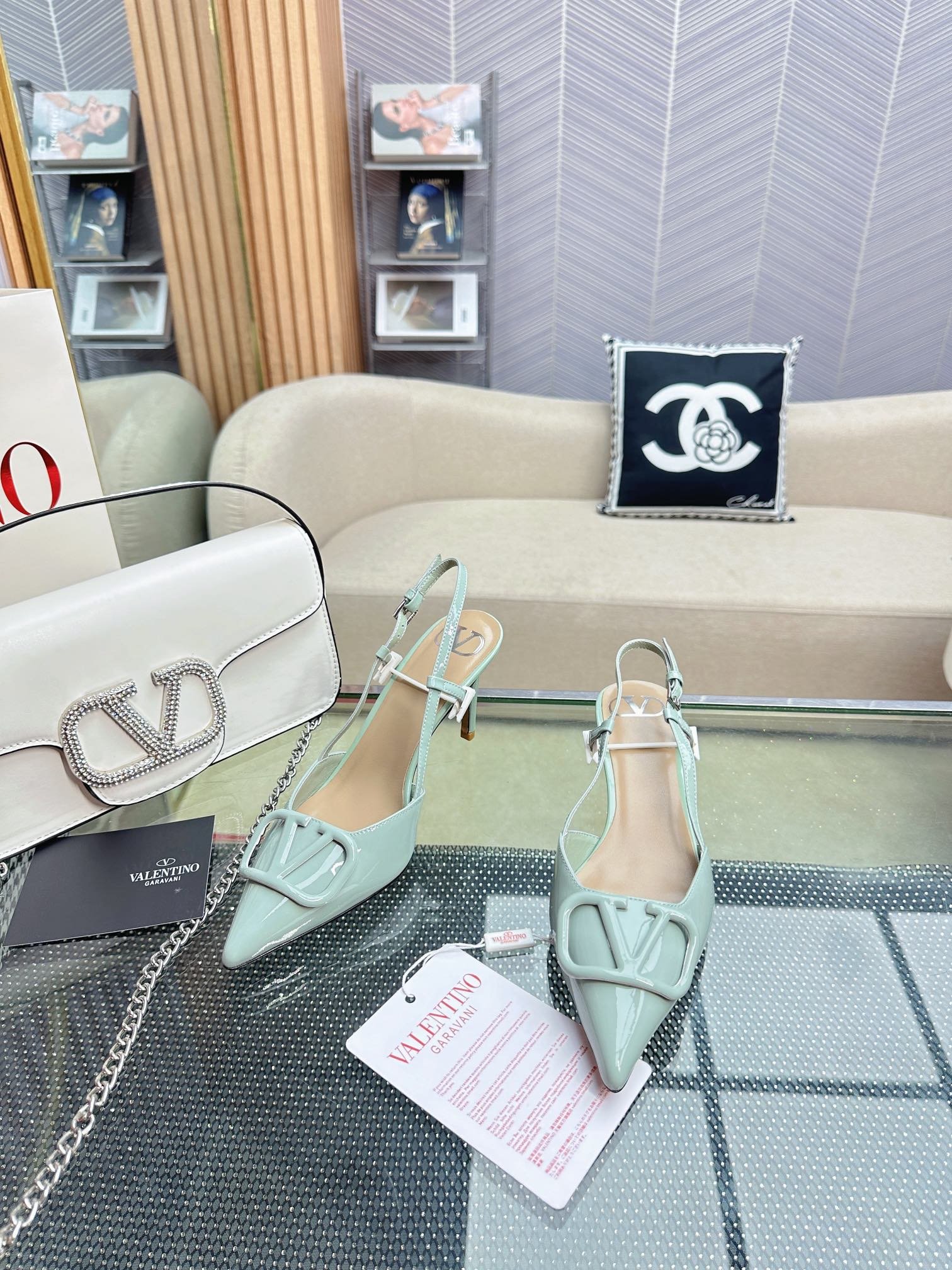 VLOGO SLINGBACK PUMP IN POWDER BLUE CALFSKIN LEATHER - Image 4